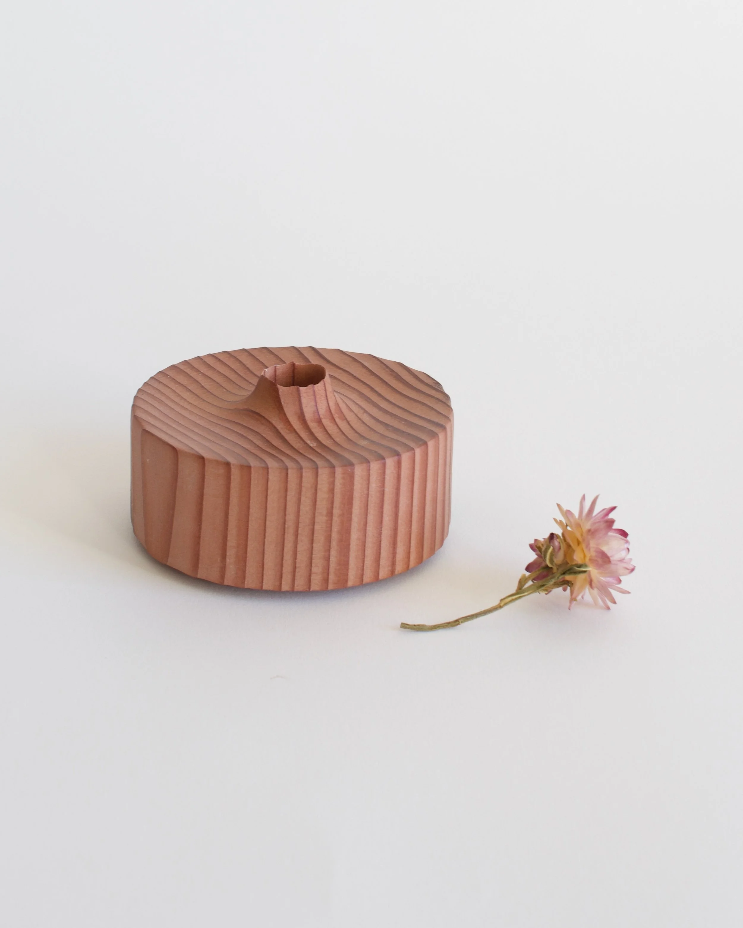 RedwoodSquatVase v.4 - 1.jpeg