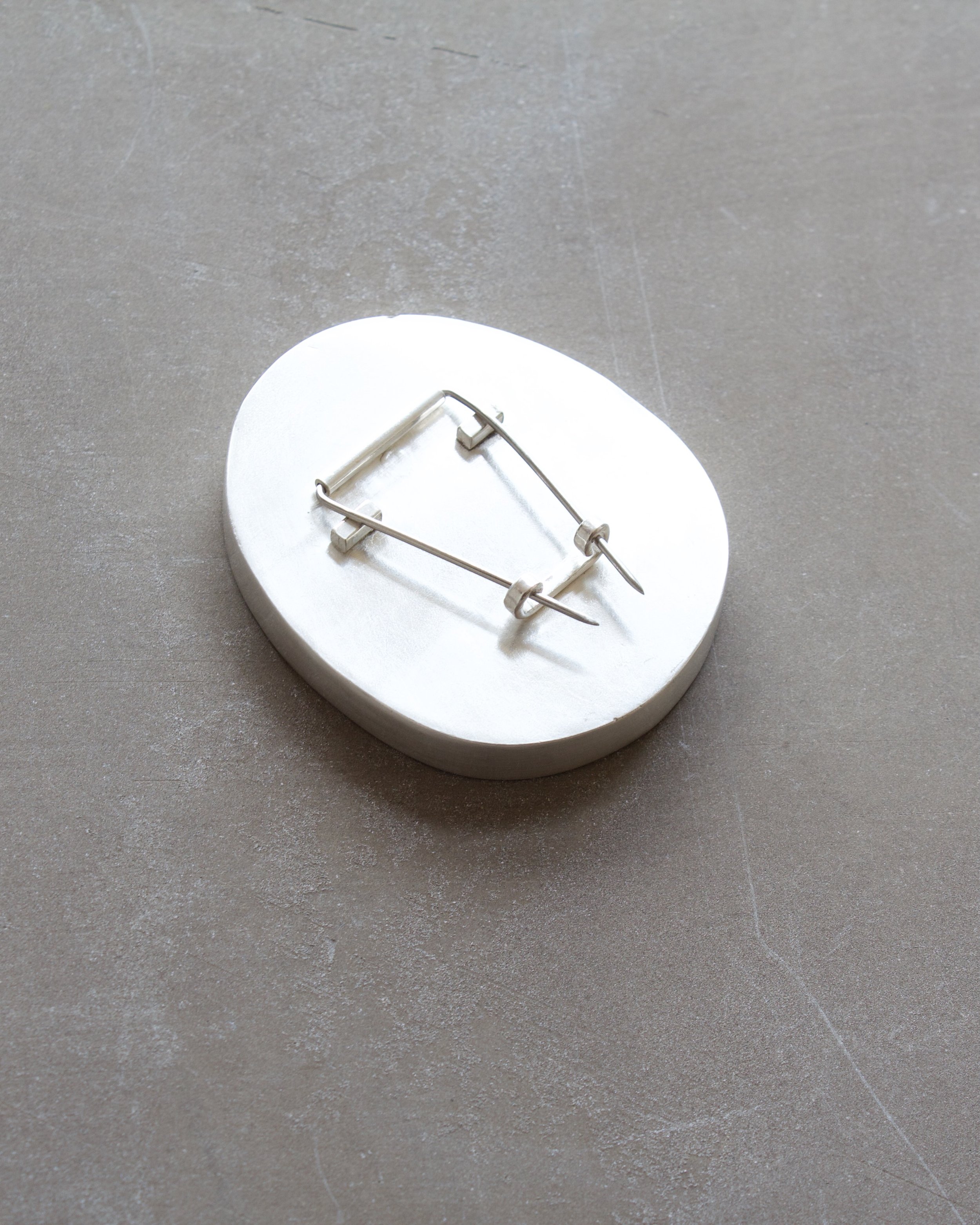 SwanKeumBooBrooch - 1 (1).jpeg