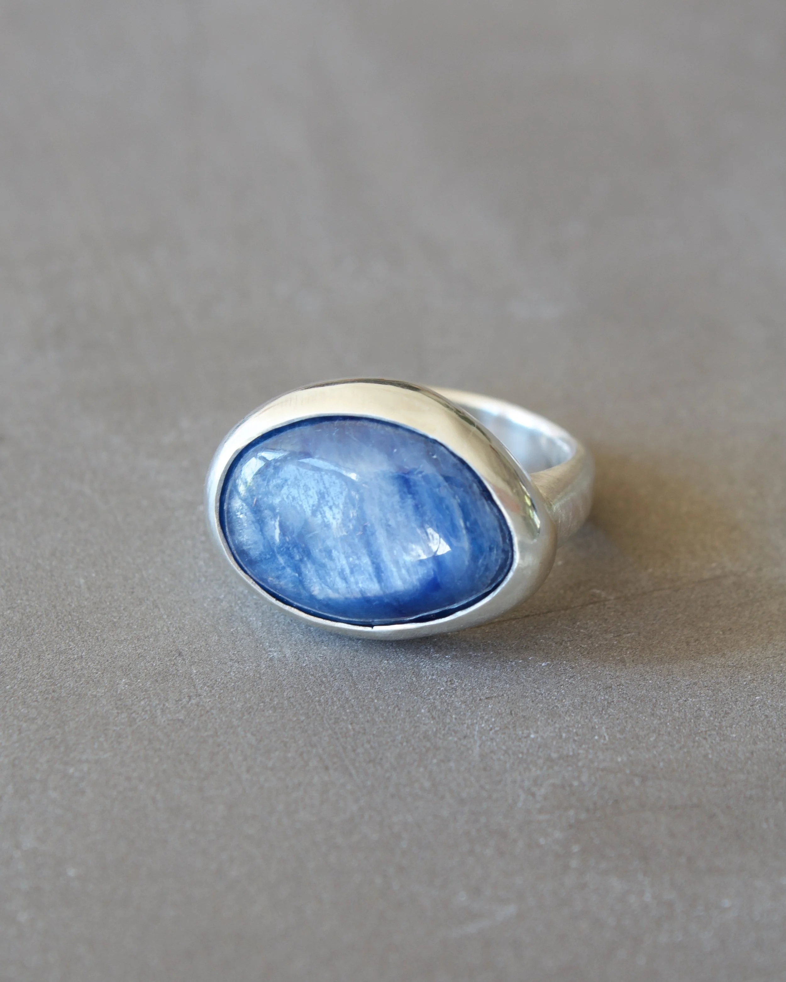 KyaniteRing - 1.jpeg