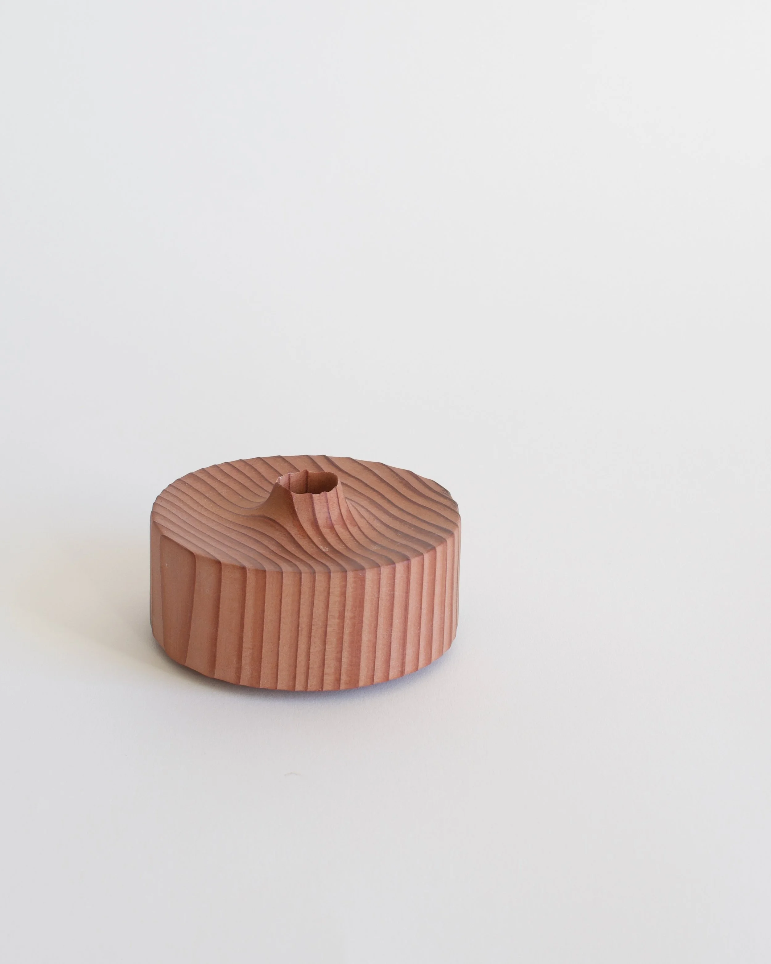 RedwoodSquatVase v.4 - 1 (1).jpeg