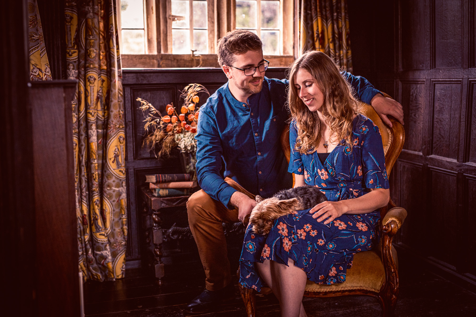 Pre Wedding Photo Session Inside an Elizabethan Manor