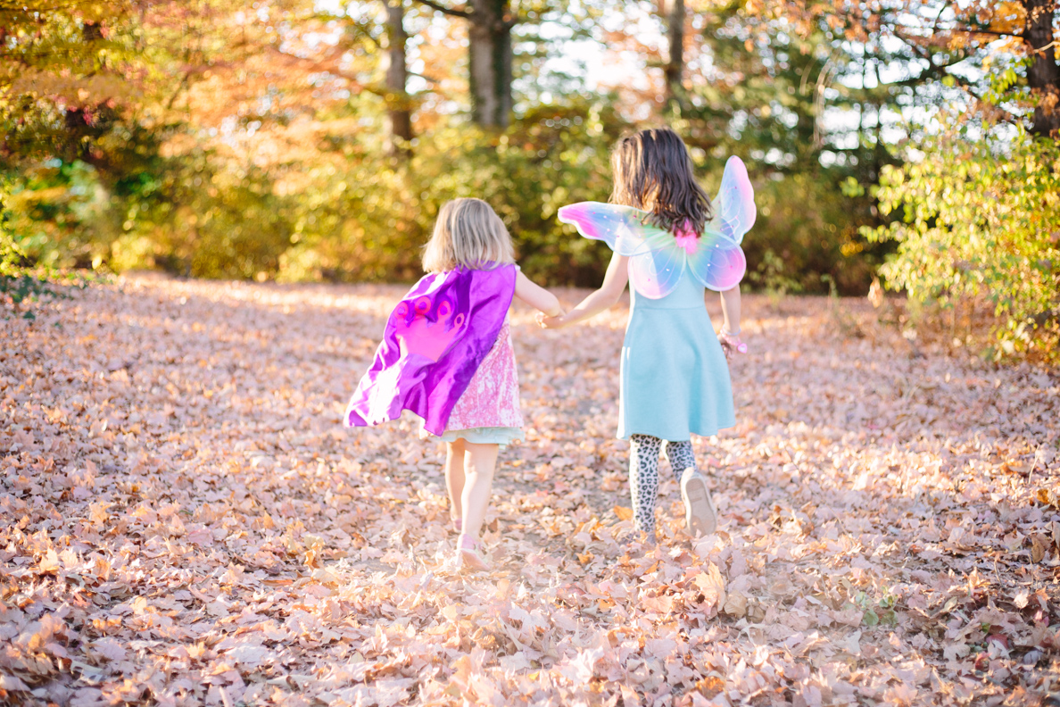 poses, outdoor, city, ideas, brick, young, inspiration, urban, fun, outfit, senior, simple, creative, artsy, dramatic, artistic, light and airy, natural light, head shots, Tumblr, Knoxville, sisters, young, fall, vibrant, colorful, forest