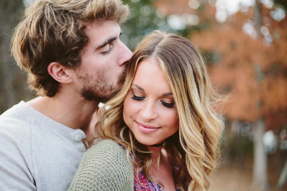 poses, outdoor, intimate, ideas, outfits, country, fall, unique, passion, fun, young, married, engaged, creative, romantic, natural, light and airy, natural light, photoshoot, couple, inspiration, sunset, love, Knoxville, vibrant, colorful, anniversary, hunter valley farm