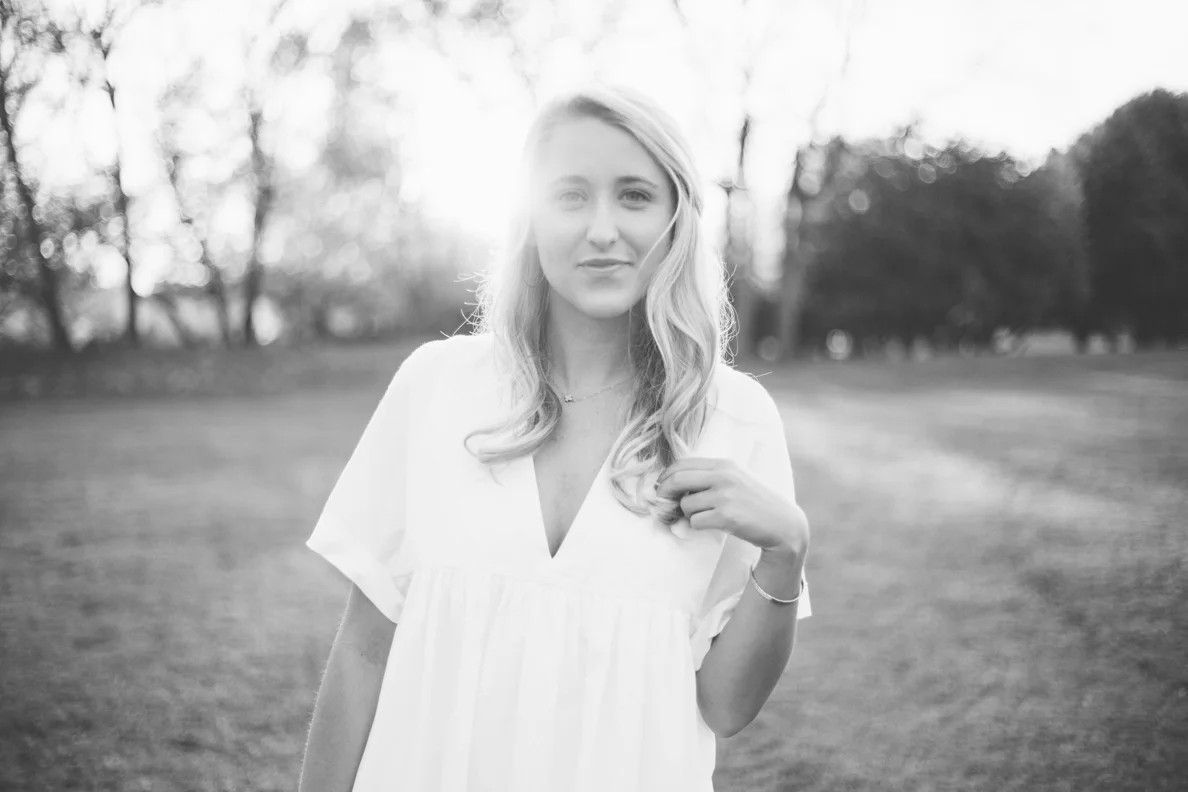 knoxville, Sequoyah hills, female, senior, portraits, graduate, university of Tennessee, Knoxville, poses, cherry blossoms, outfits, ideas, college, inspiration, natural light, light and airy, vibrant, colorful, bright, outdoors, head shots, sunset, black and white