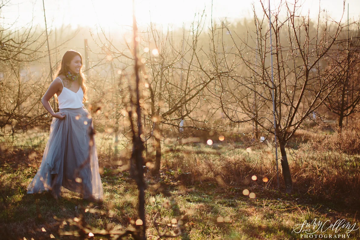 poses, outdoor, styled shoot, intimate, florals, vibrant, dark and moody, sunset, love, details, passion, Knoxville, tennessee, vibrant, colorful, editorial, publication, fun, unique