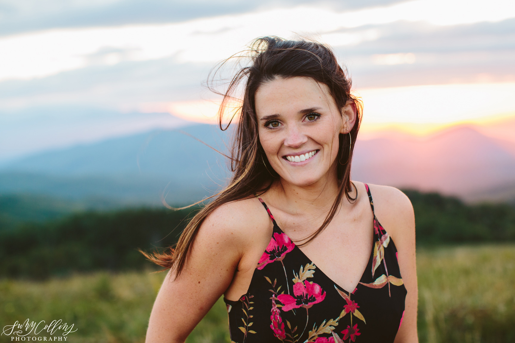 poses, couples, outdoor, max patch, Knoxville, Tennessee, engagement, sunset, evening, love, vibrant, colorful, bright, creative, romantic, natural, light and airy, natural light, passion, inspiration, intimate, outfits, fountain, woods, field, sunrise, windy, North Carolina, bride