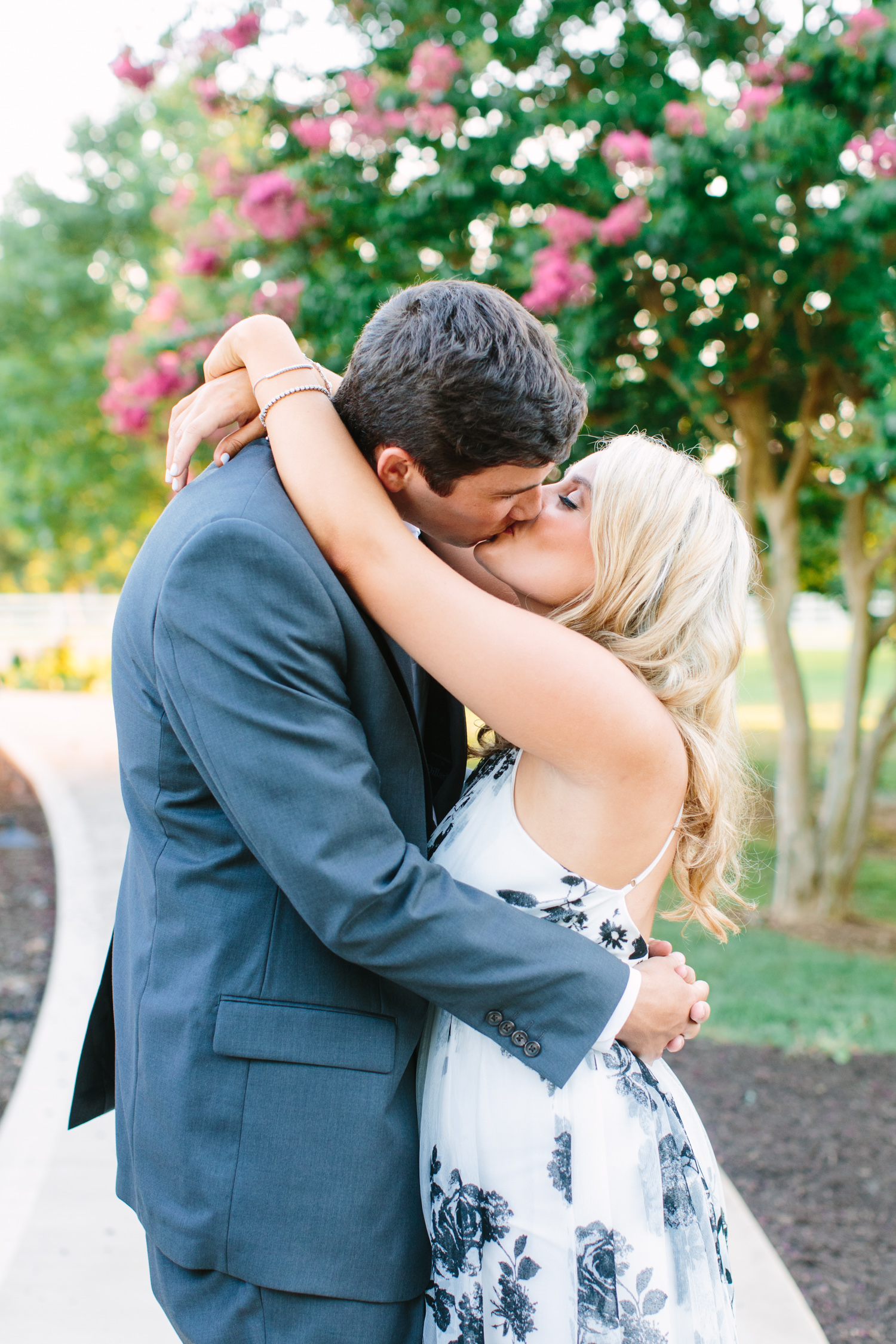 Knoxville Engagement Session // Tennessee Photographer