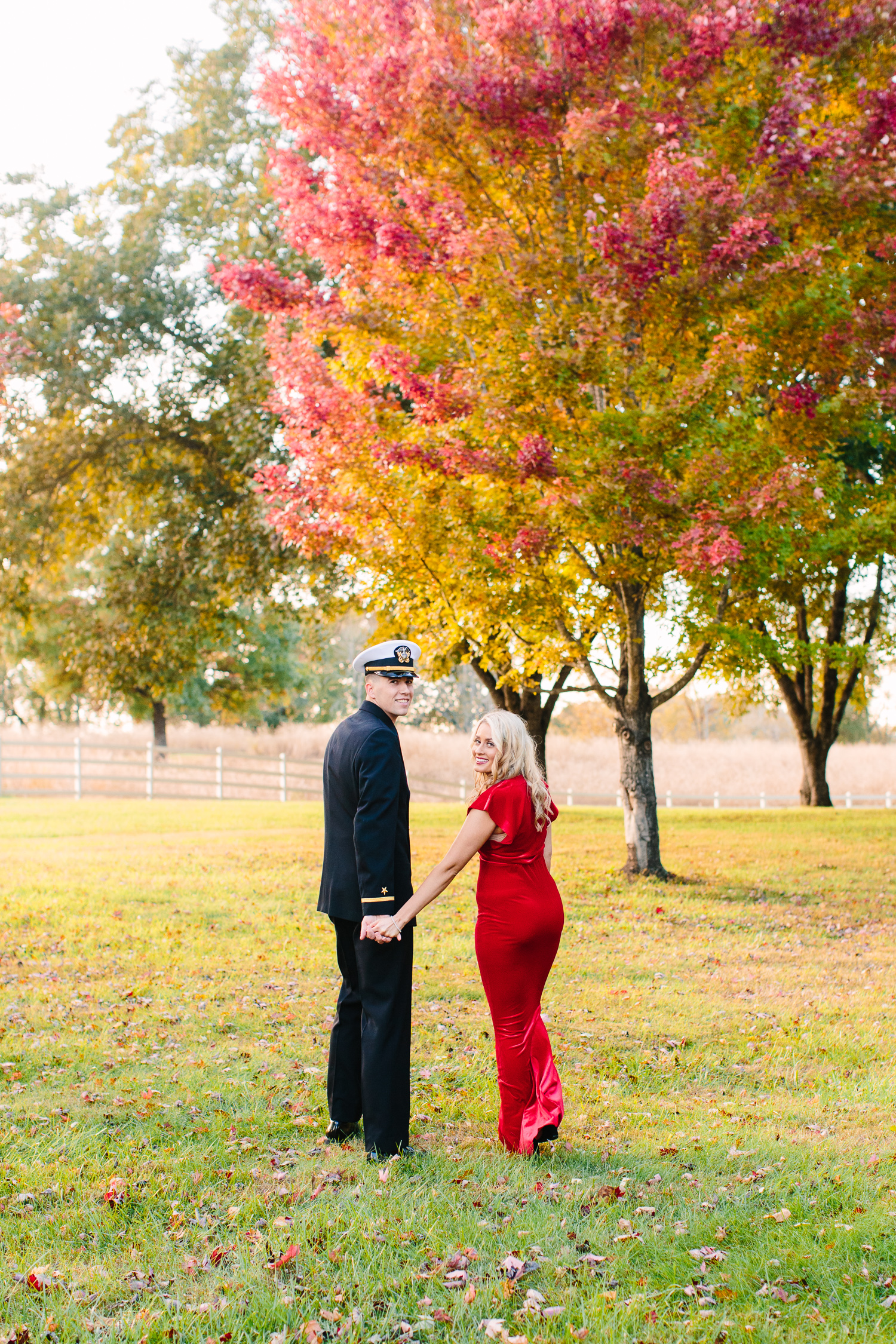 Military Photoshoot in Uniform // Navy Wife // Military Couple Engagement Photos // Suzy Collins Photography // Knoxville Photographer