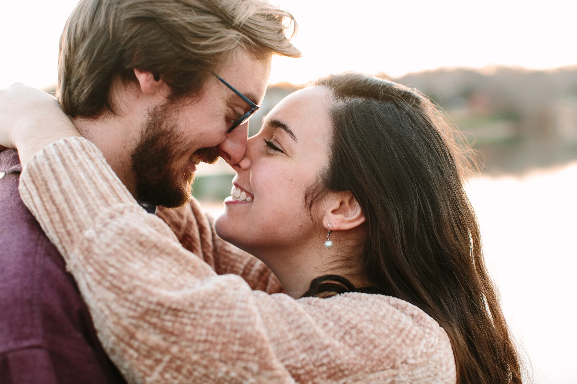 Knoxville Winter Engagement Session on the River // Suzy Collins Photography
