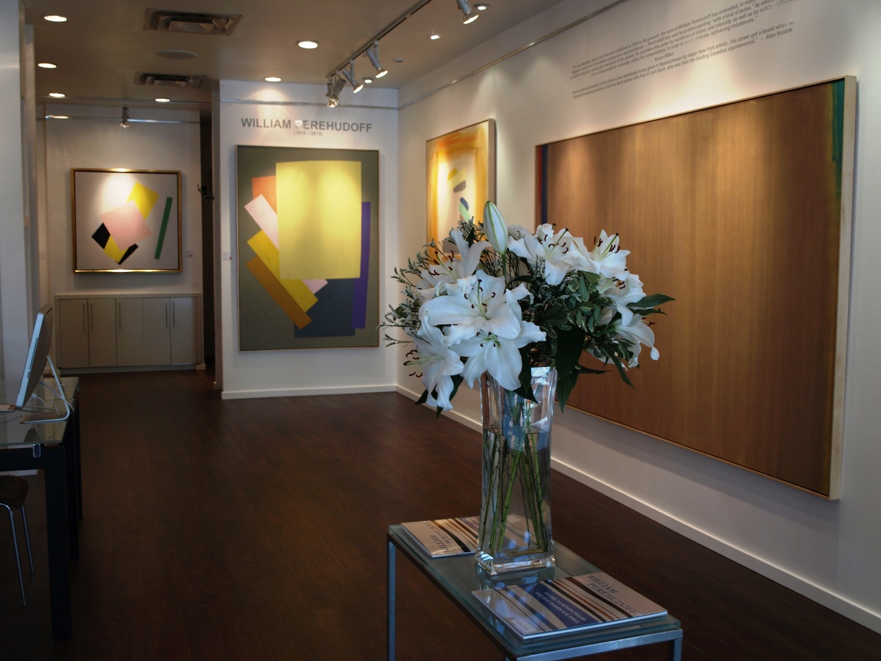 Han Art - Inside the gallery II - William Perehudoff exhibit.JPG