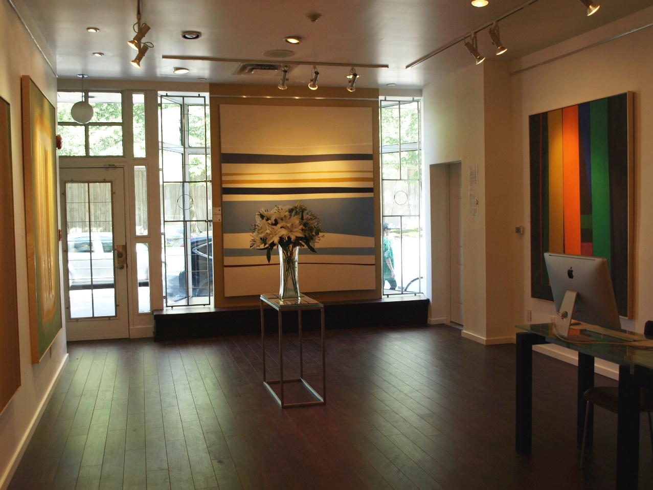 Han Art - Inside the gallery III - William Perehudoff exhibit.JPG