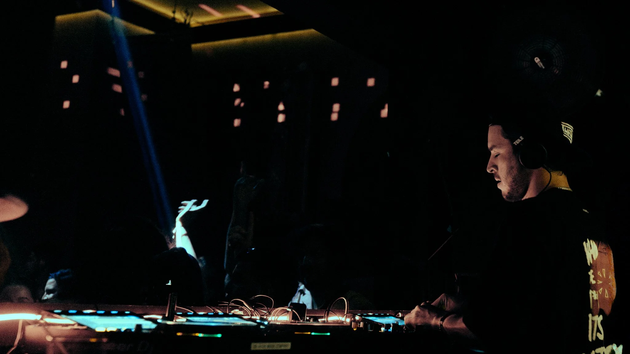 XIII MEDIA x MOTH - MODE-25.jpg