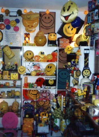 MrSmiley8.jpg