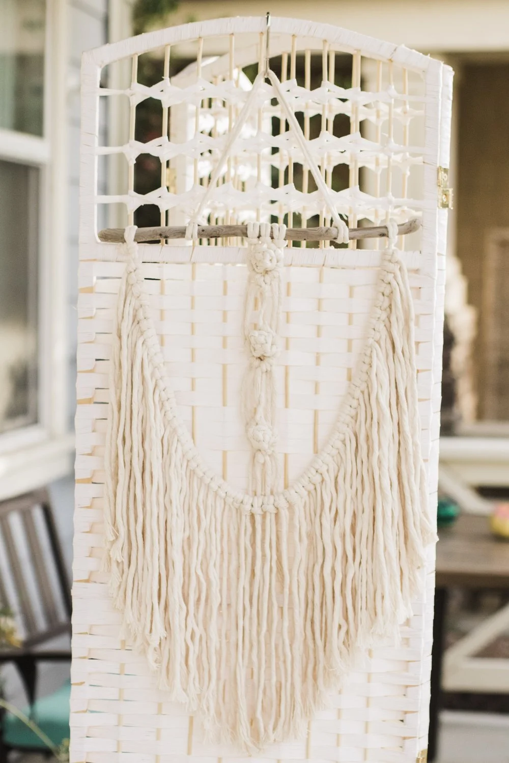 The Roses: Medium Wall Hanging Macrame