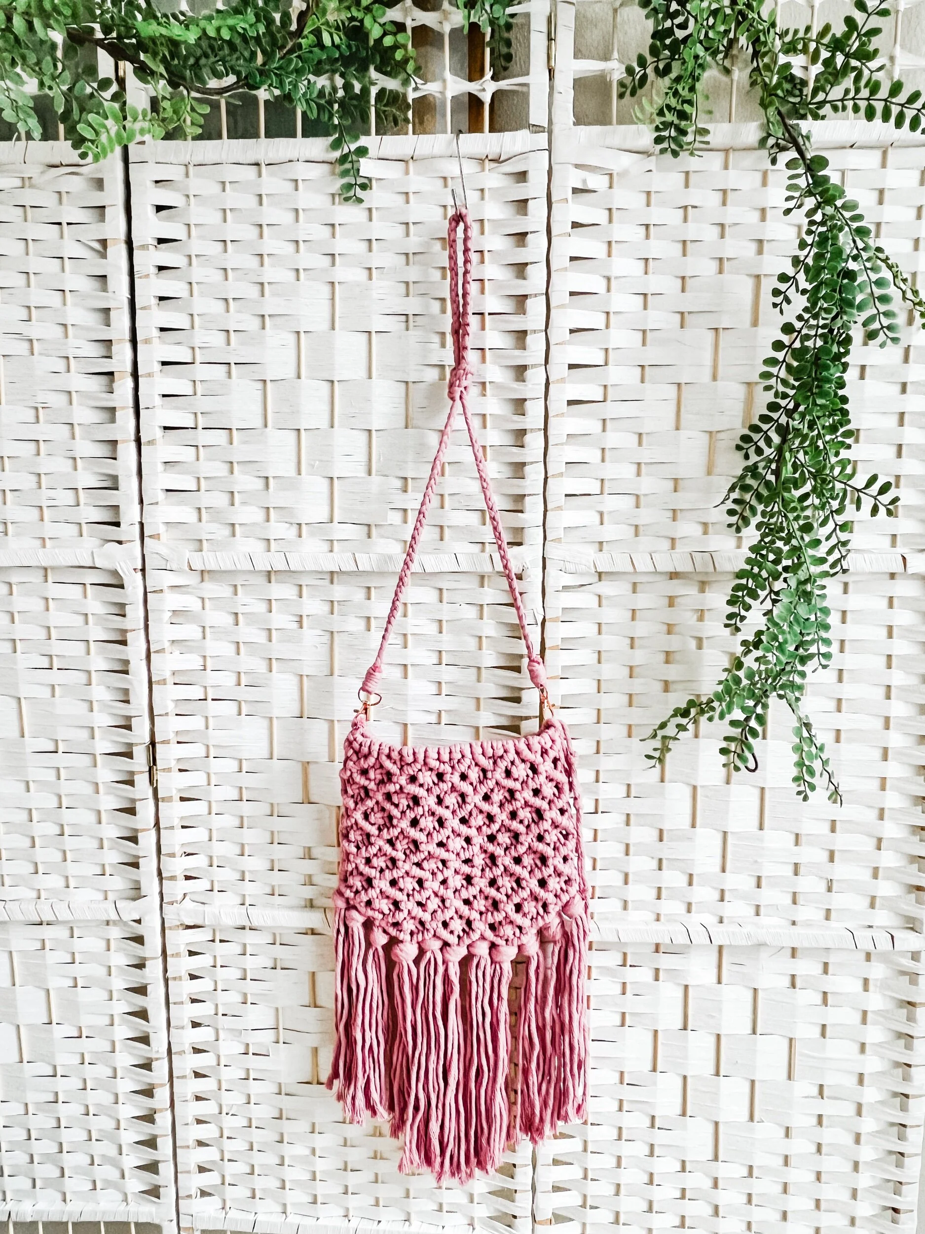 A9125C74-B76E-4A51-B236-B46463E9B977