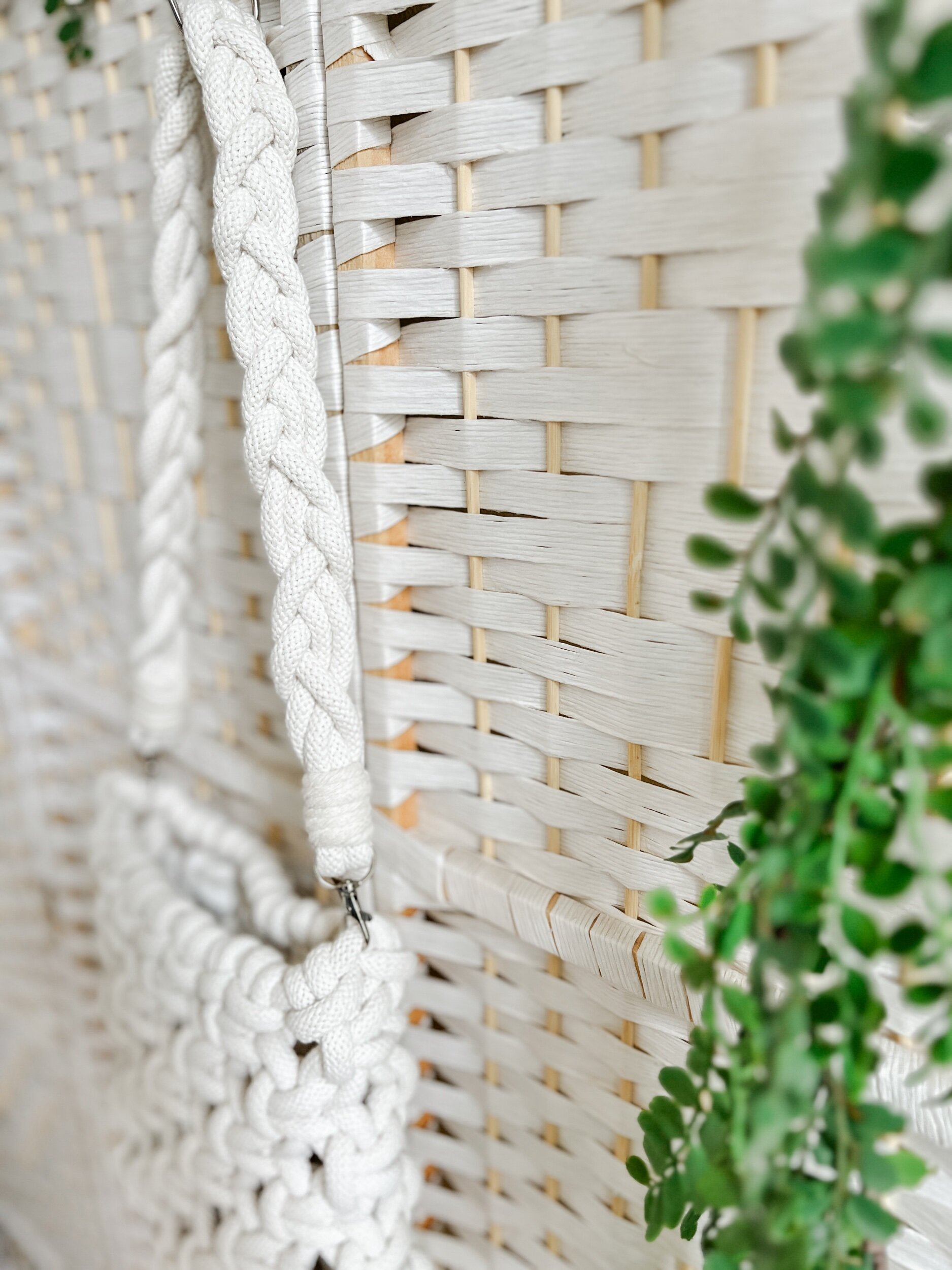 215D2EA3-AEBD-4BC3-91FA-B91F0D124783