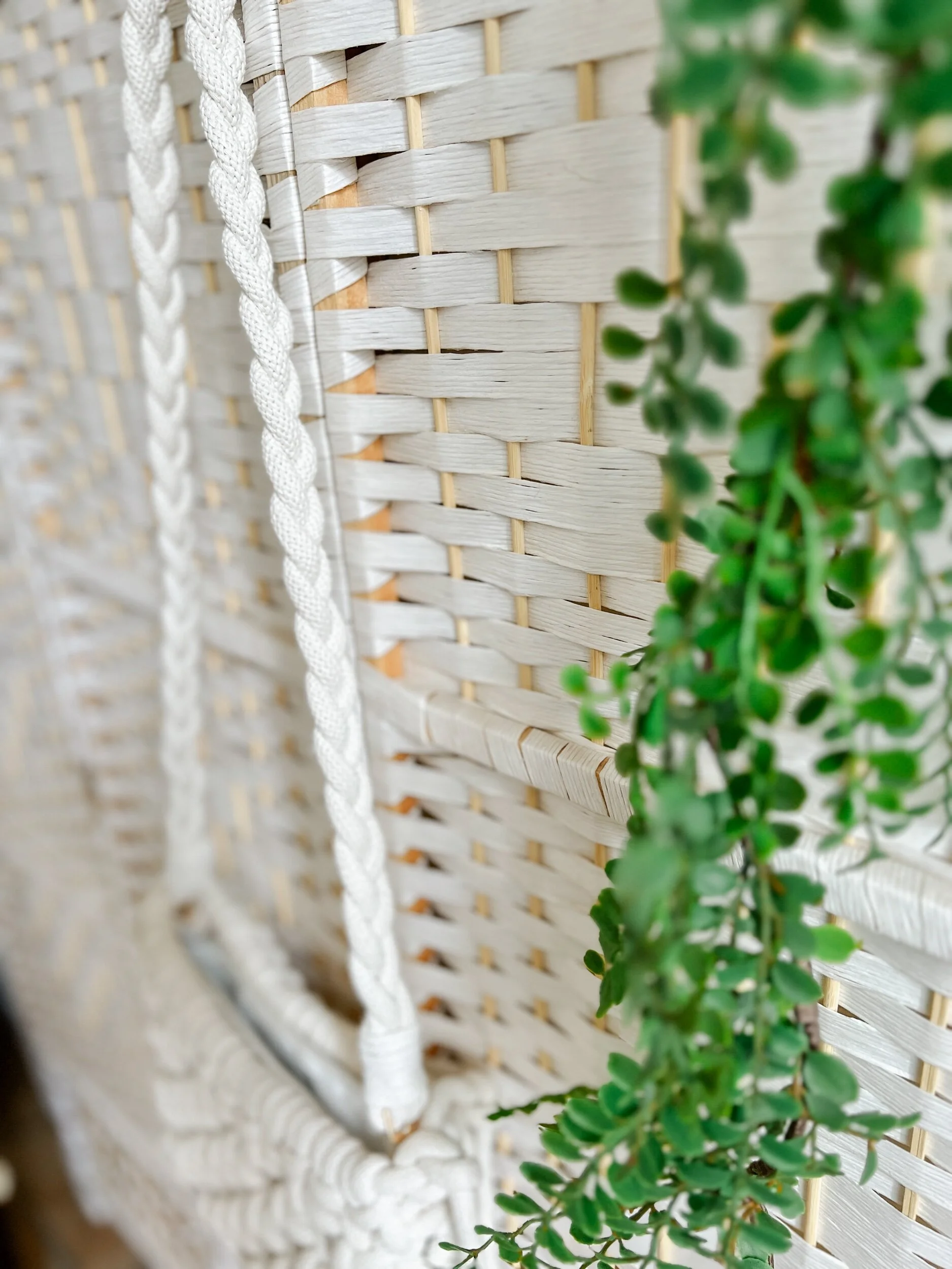 3557686E-99CD-4DDF-BFF0-BB5508C453CB