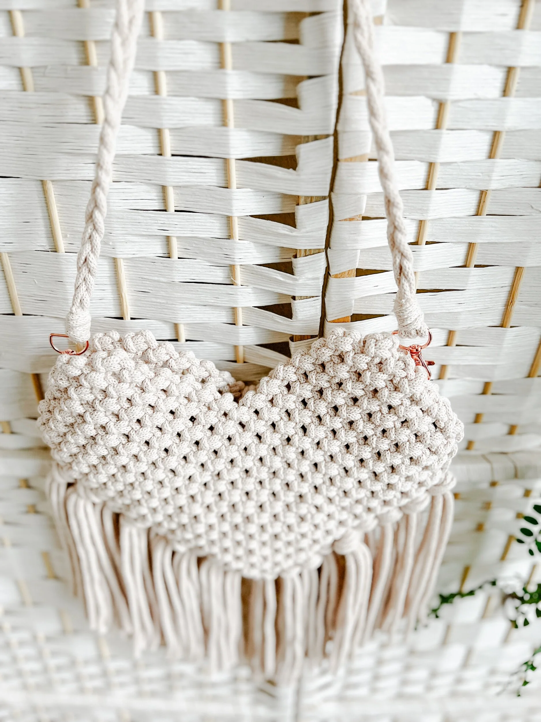 377BB3AD-C9C3-43F2-B746-7C1F90015C63