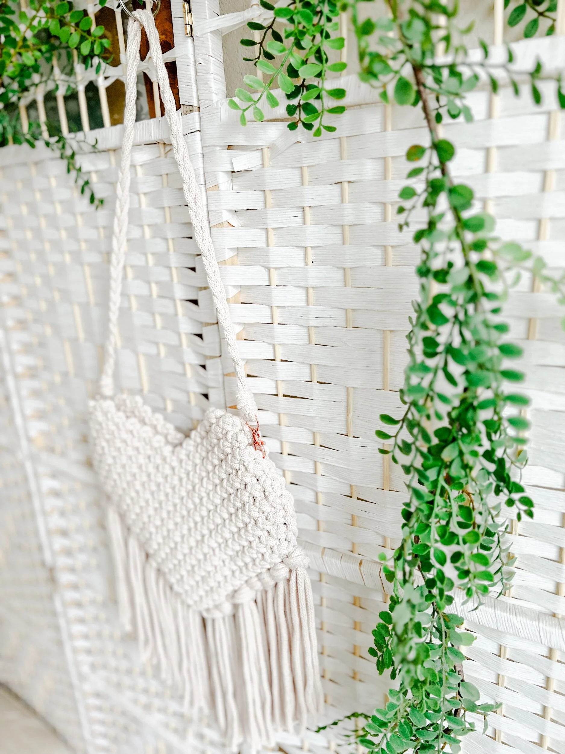 39C4EC9D-A0FA-4D10-8544-2116579080CE