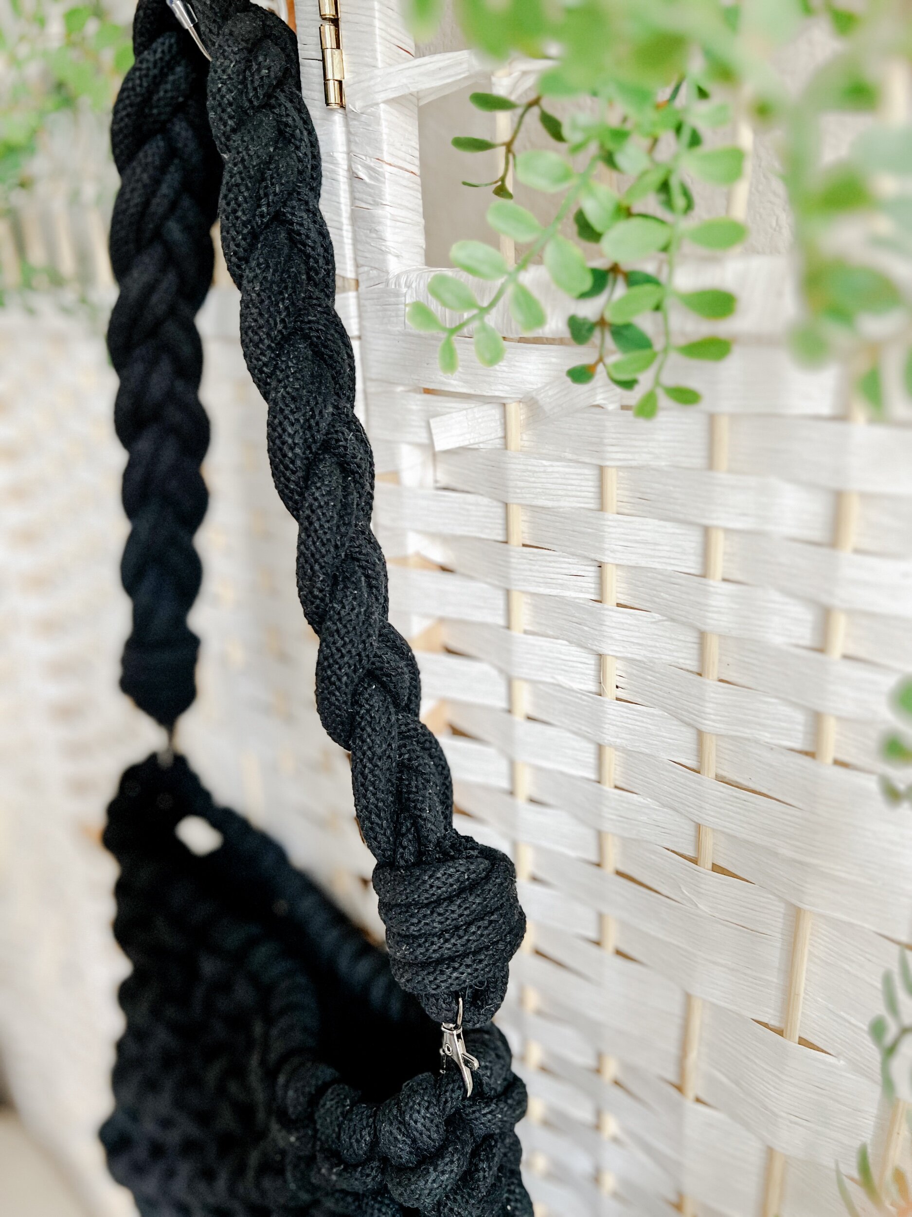 2C6BF9A9-F558-455C-9D8B-C5D8151EB821