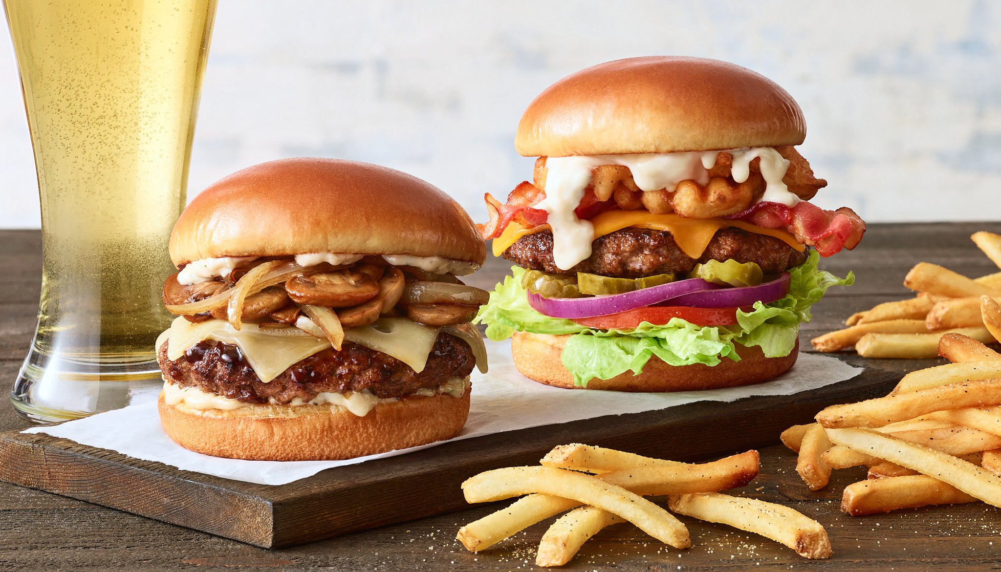 1-Bourbon-Street-Burger-Brew-Pub-Waffle-Fry-Beer-Cheeseburger-w-fries-&-Michelob-Ultra-Brewtus-012622-R1-V5.jpg