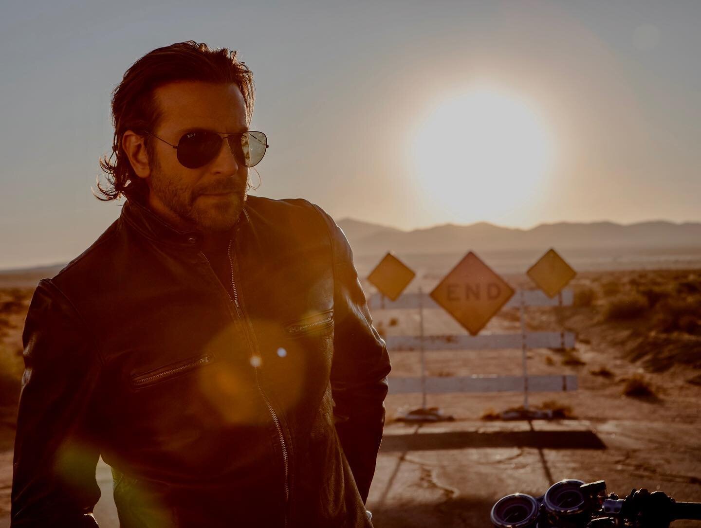 Bradley Cooper&hellip;once upon a time
.
.
.
.
#bradleycooper #bradley #iwc #iwcwatches #advertising #advertisingphotography #desert #losangeles #editorial #watch #shooting #photography #photographer #sunrise #rayban #sunshine #reflection #morningbli