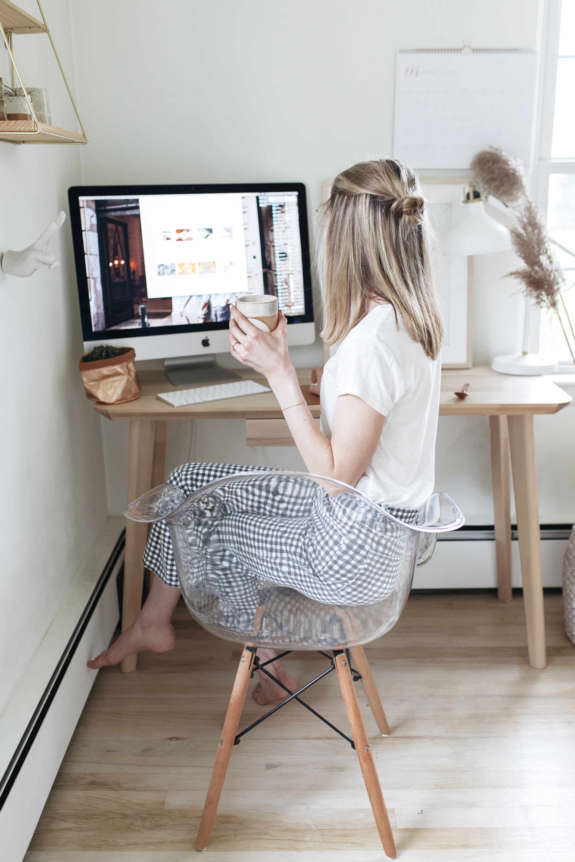 My morning routine sets me up for a successful day whether I am shooting on a set, designing an ebook , or meeting with a client. A