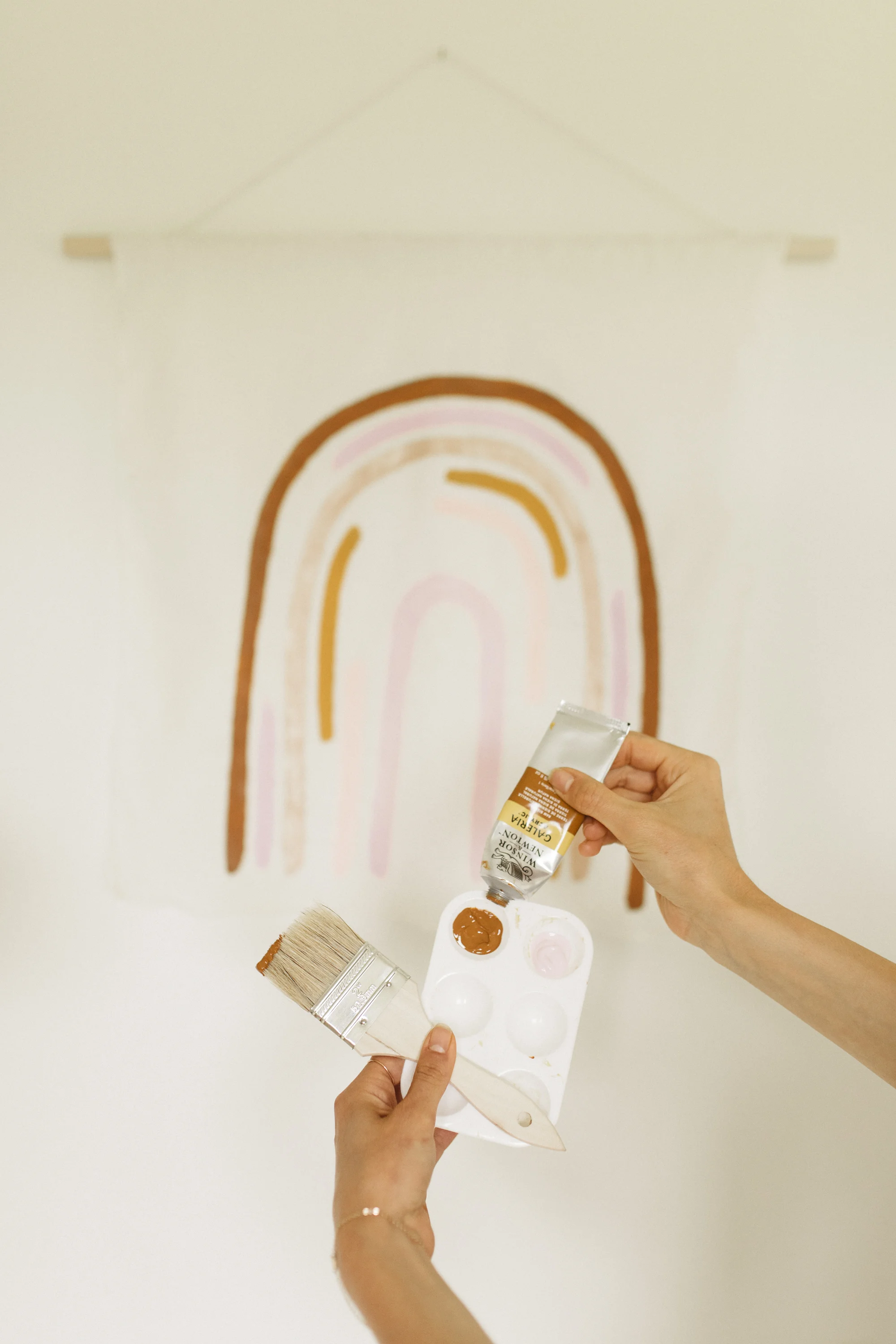 What is perfection? What holds you back. Growing up as a creative kid in a conservative community, I struggled to find the purpose as an artist. Creative Blogger Emily R Hess and founder of Luca Creative Co explains her art and lifestyle.