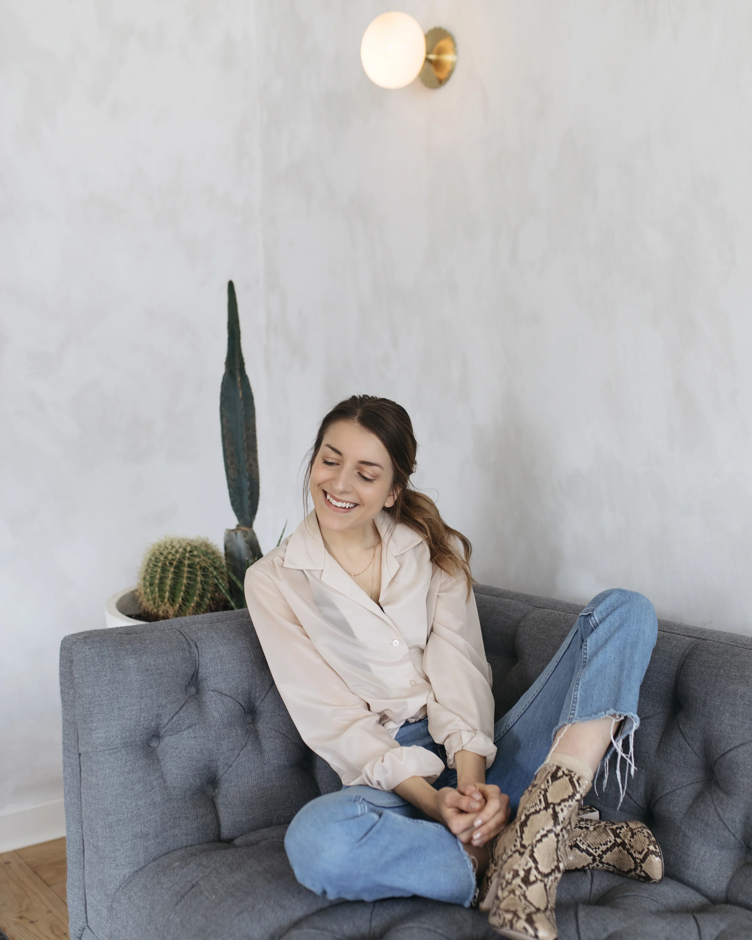 Being a girl boss has taught me so much about life. Read on as creative lifestyle and travel blogger emily r hess shares about lessons of managing a team and being a boss after founding luca creative co and being a creative director.