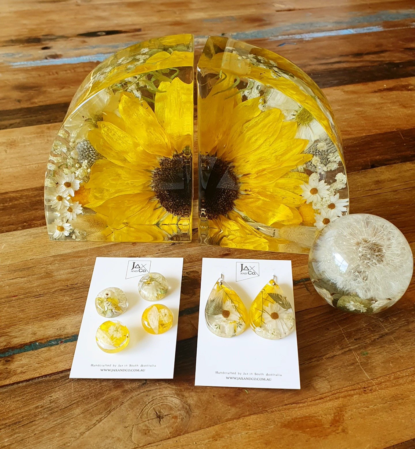 Sunflowers! 

#weddingflowers #flowerpreservation #preserveyourday #weddinginspiration