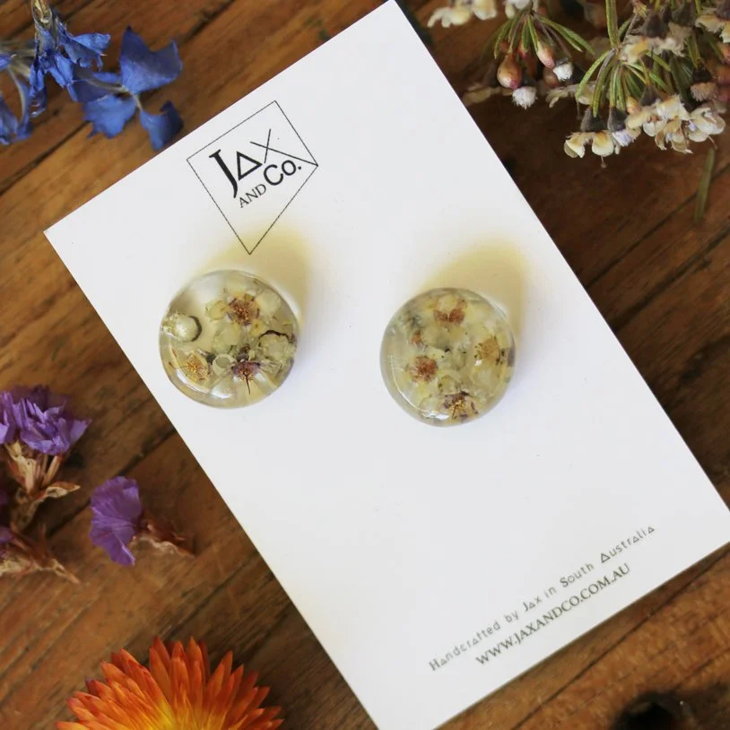 18 mm Botanical Studs 7