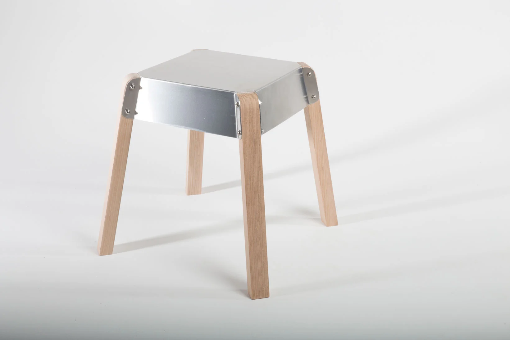 stefanstool-full.jpg