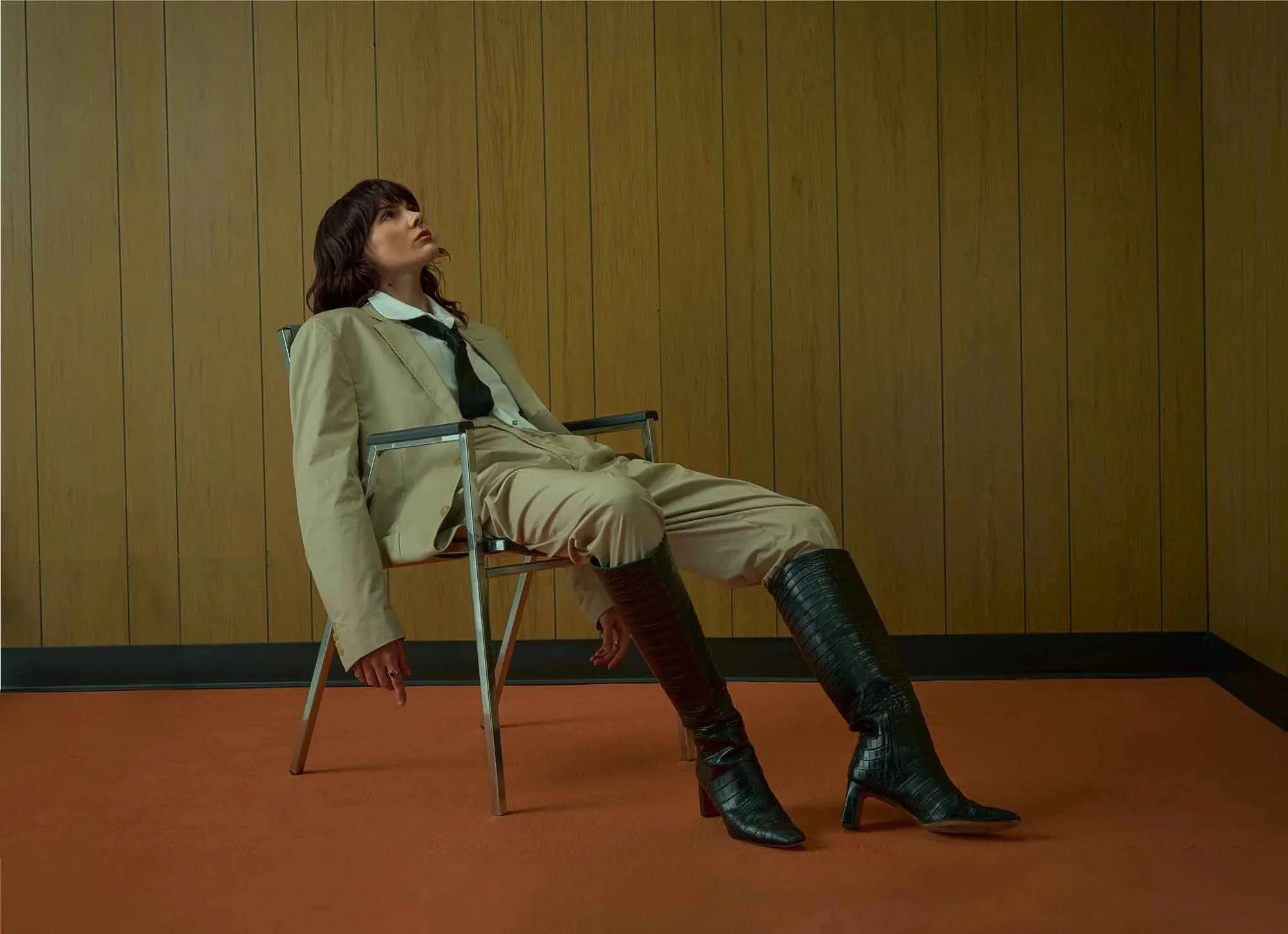 Vintage Veneer | Director | Editorial | Directing | link https://www.ravenscroft.tv/vintage-veneer | preview 1214817651/a02de2dcde | hero 5