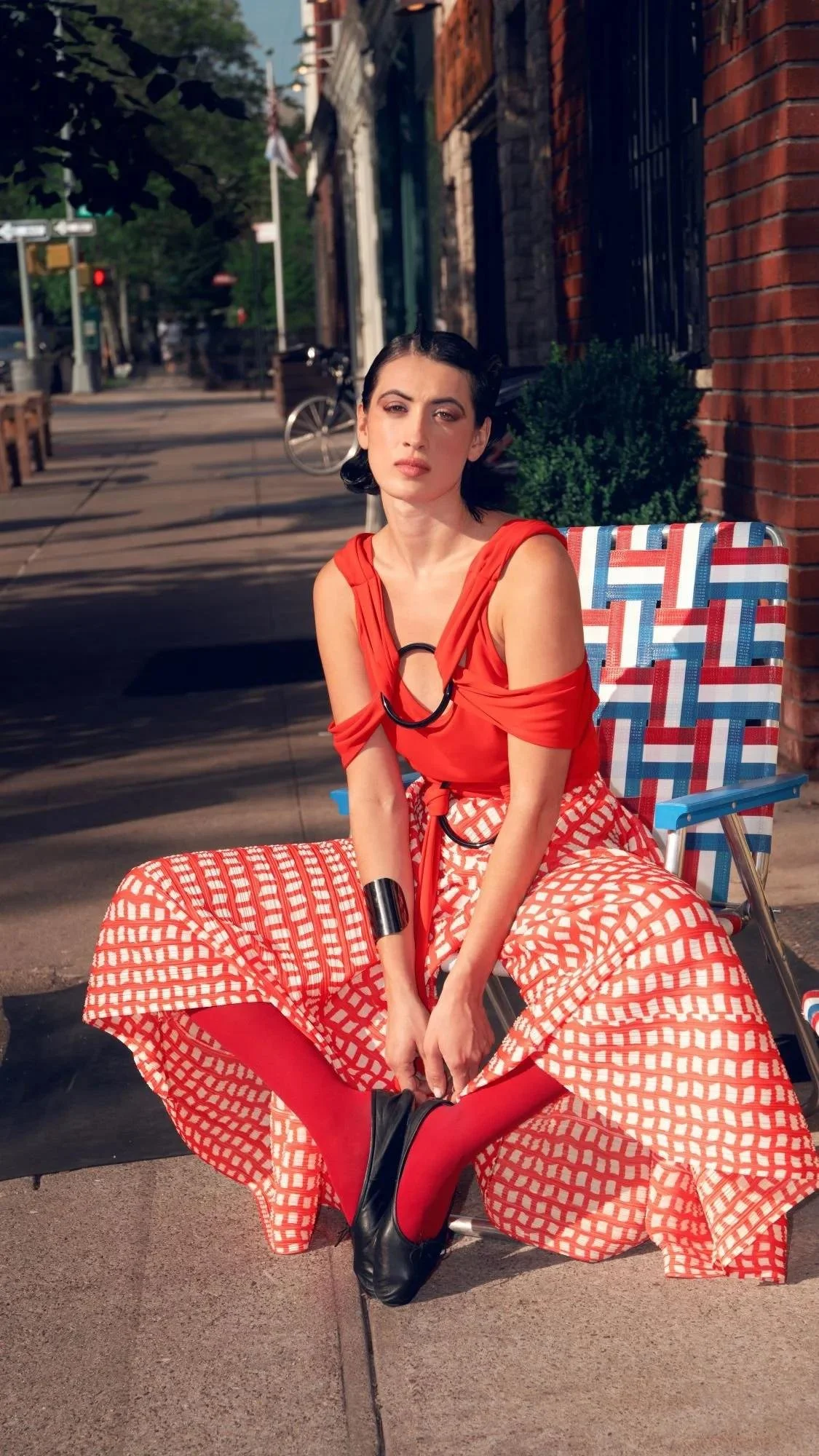 robert-ravenscroft-lo-lawn-chair-fashion-editorial.jpg