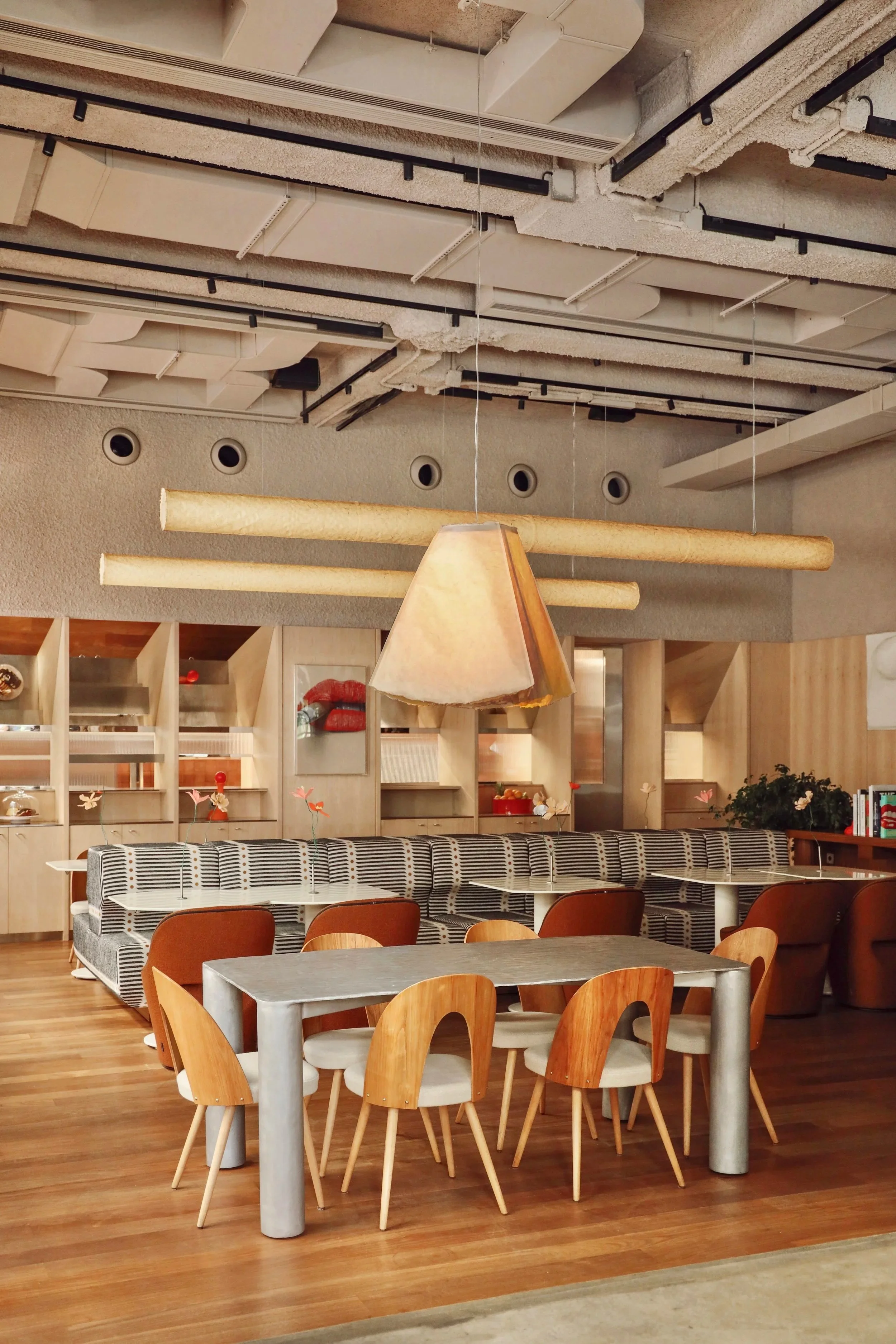 MARIAGROUP - GOSSIP RESTO 02.jpg