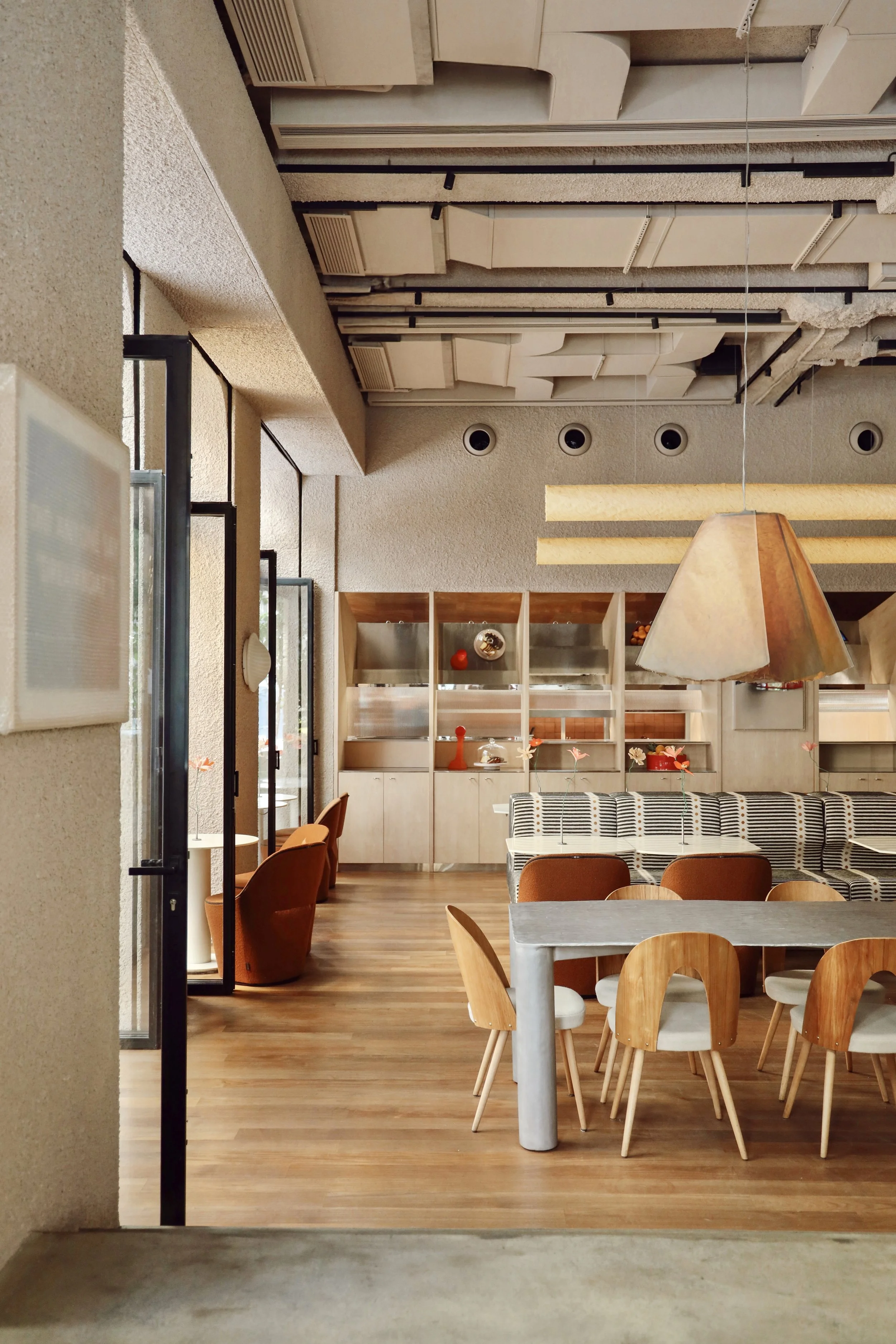 MARIAGROUP - GOSSIP RESTO 01.jpg