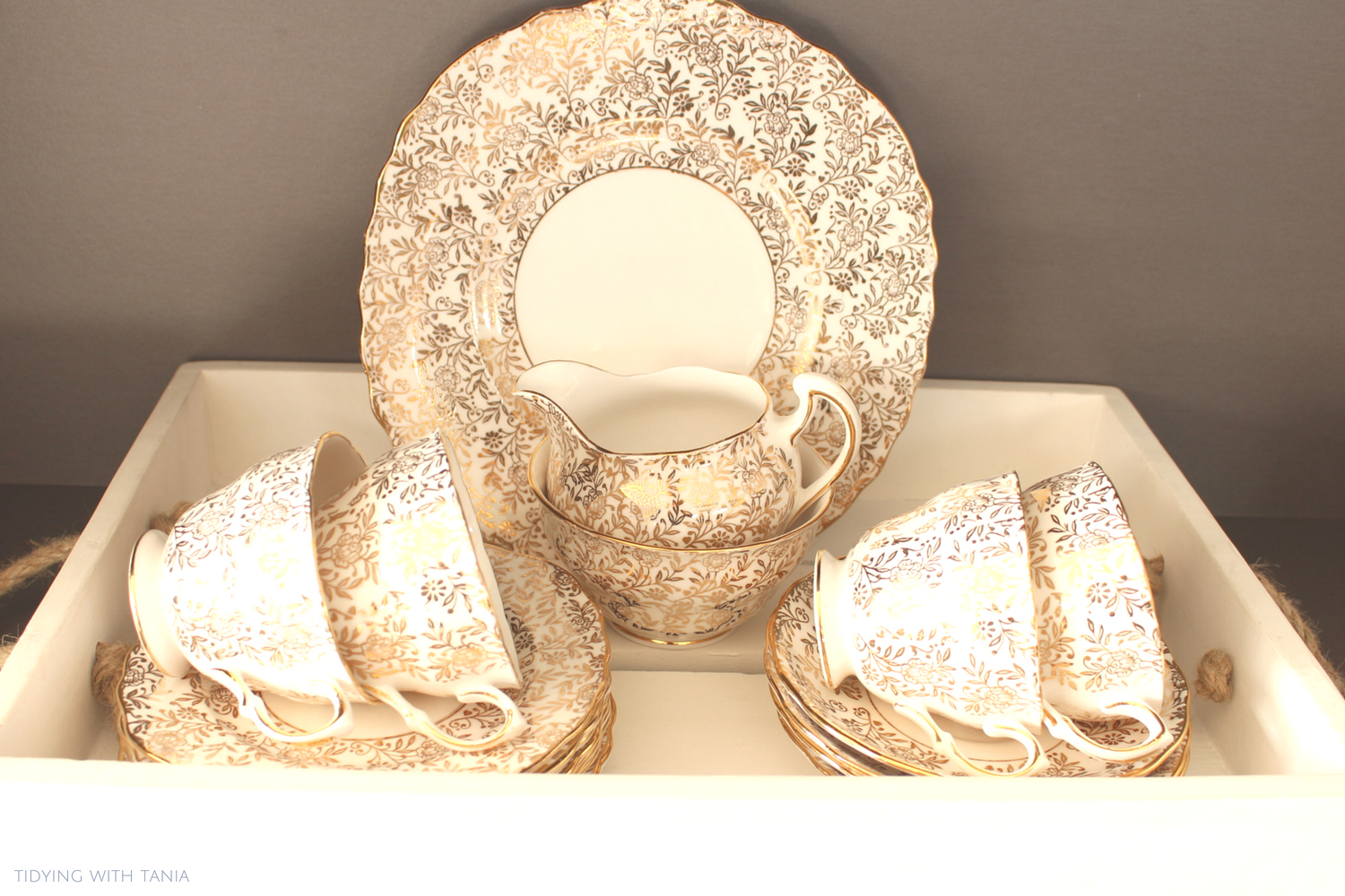 wedding_tea_set_post.png