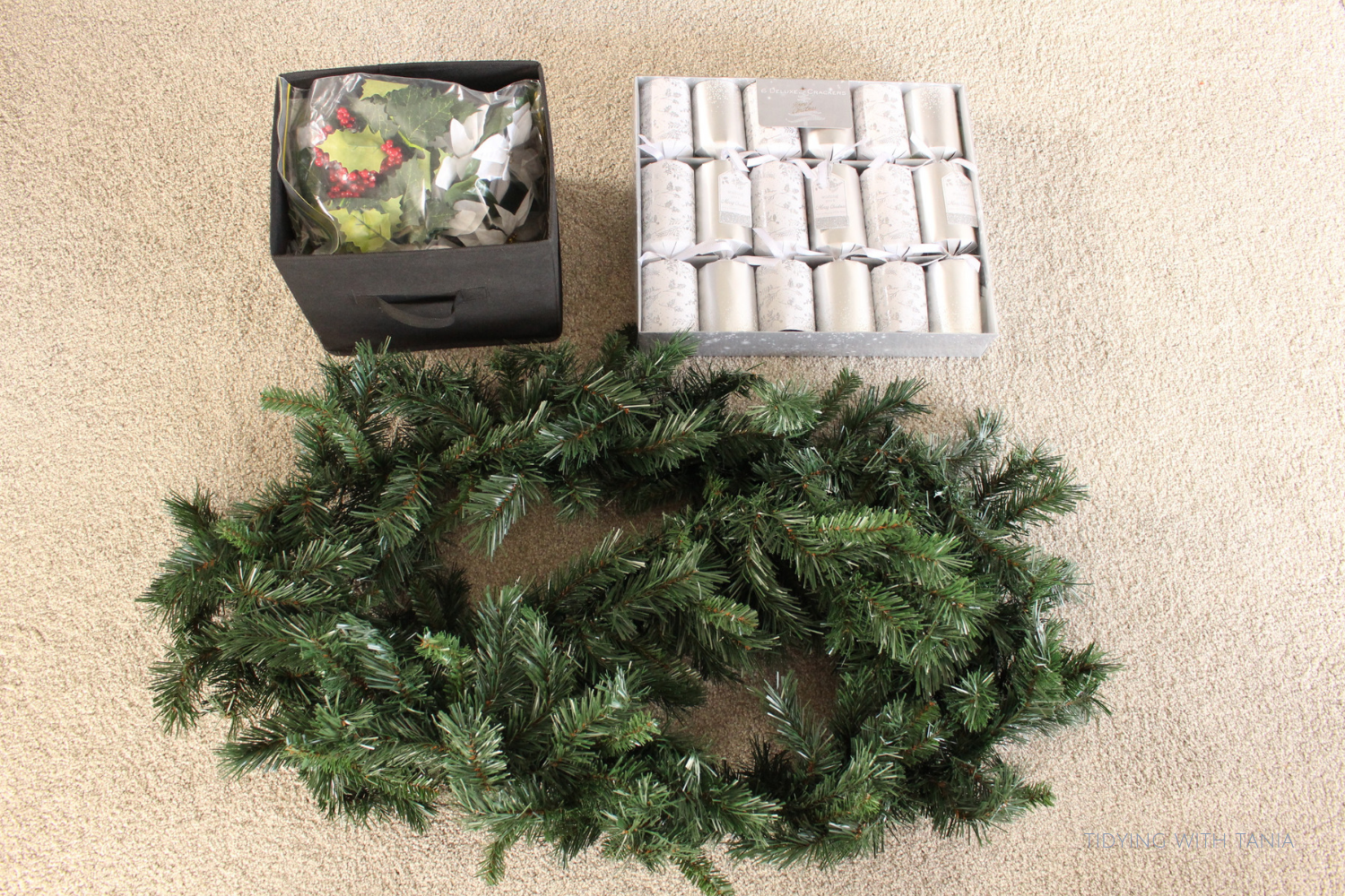 Christmas crackers and decorations.png