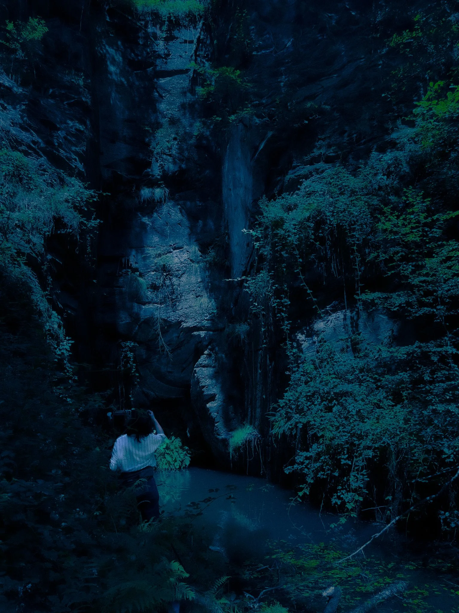 Les ardoisières, making-of, série Roche brune, 2024