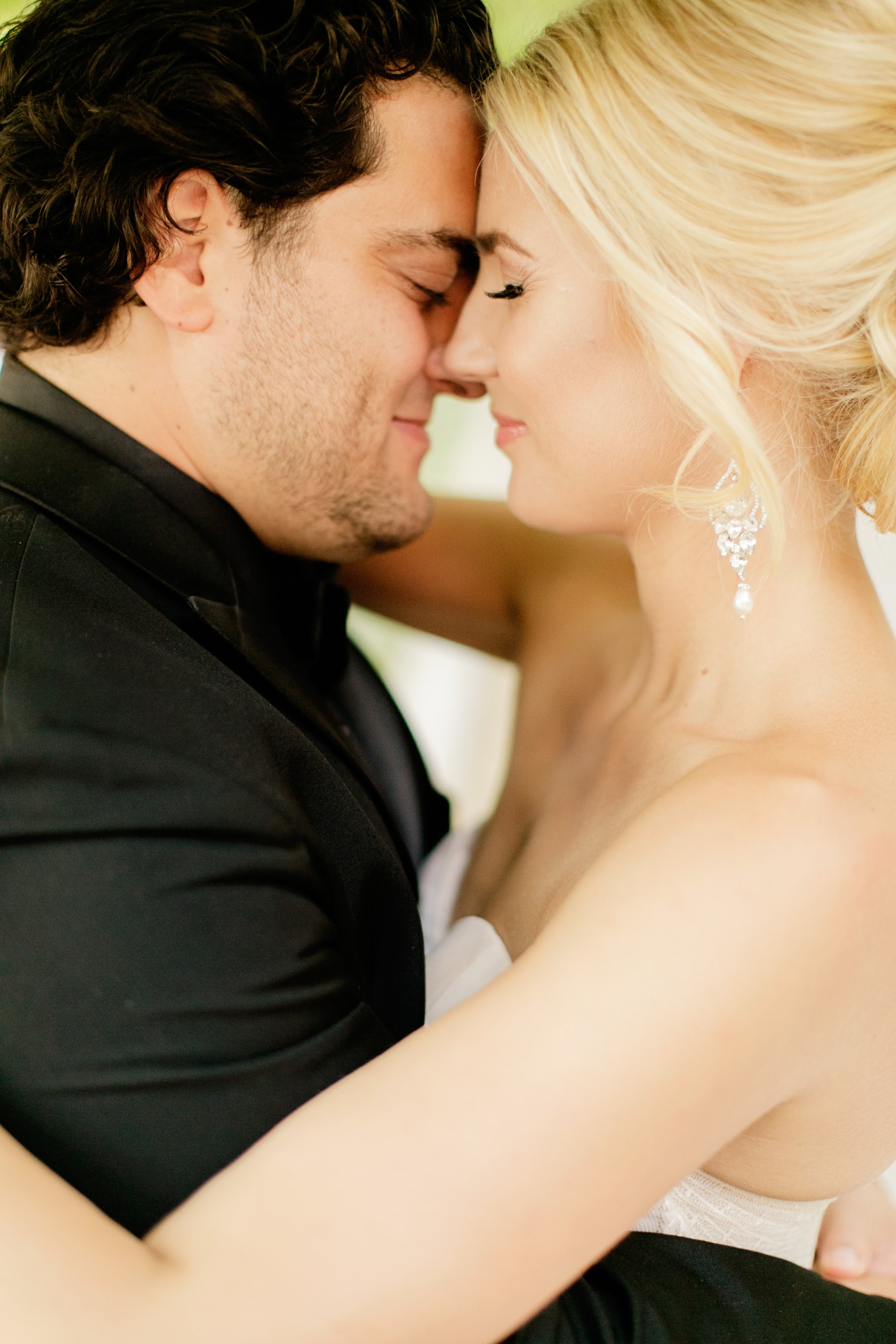 Crystal and Pearl Earrings - Elegant Wedding Jewelry