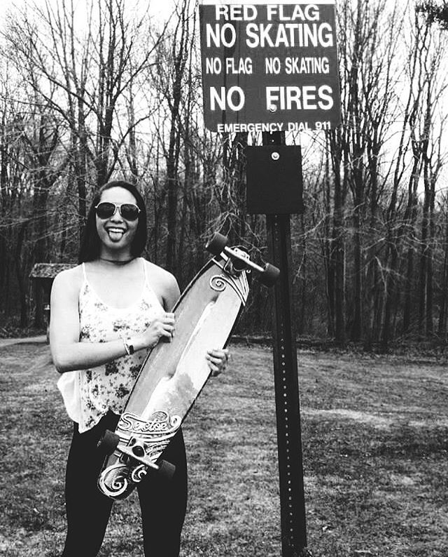 Rules were meant to be broken 😜
.
.
.
.
.
.
.
.
.
#rebel #disobey #longboard #skatergirl #bossbabe #photography #missyousam #blackandwhite #flashbackfriday #photography #girlpower #sign #noskating #nikonphotography #longboarding #girlswholongboard #