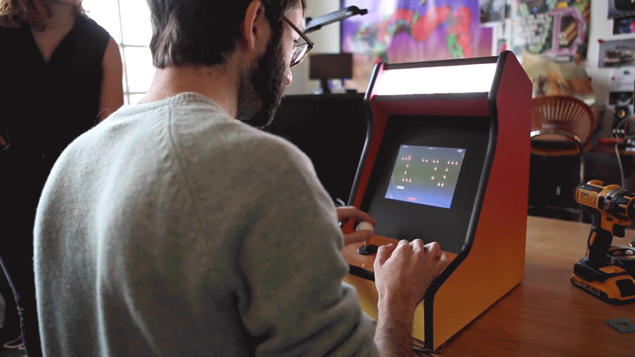 Flip-Off---Arcade-game3.gif