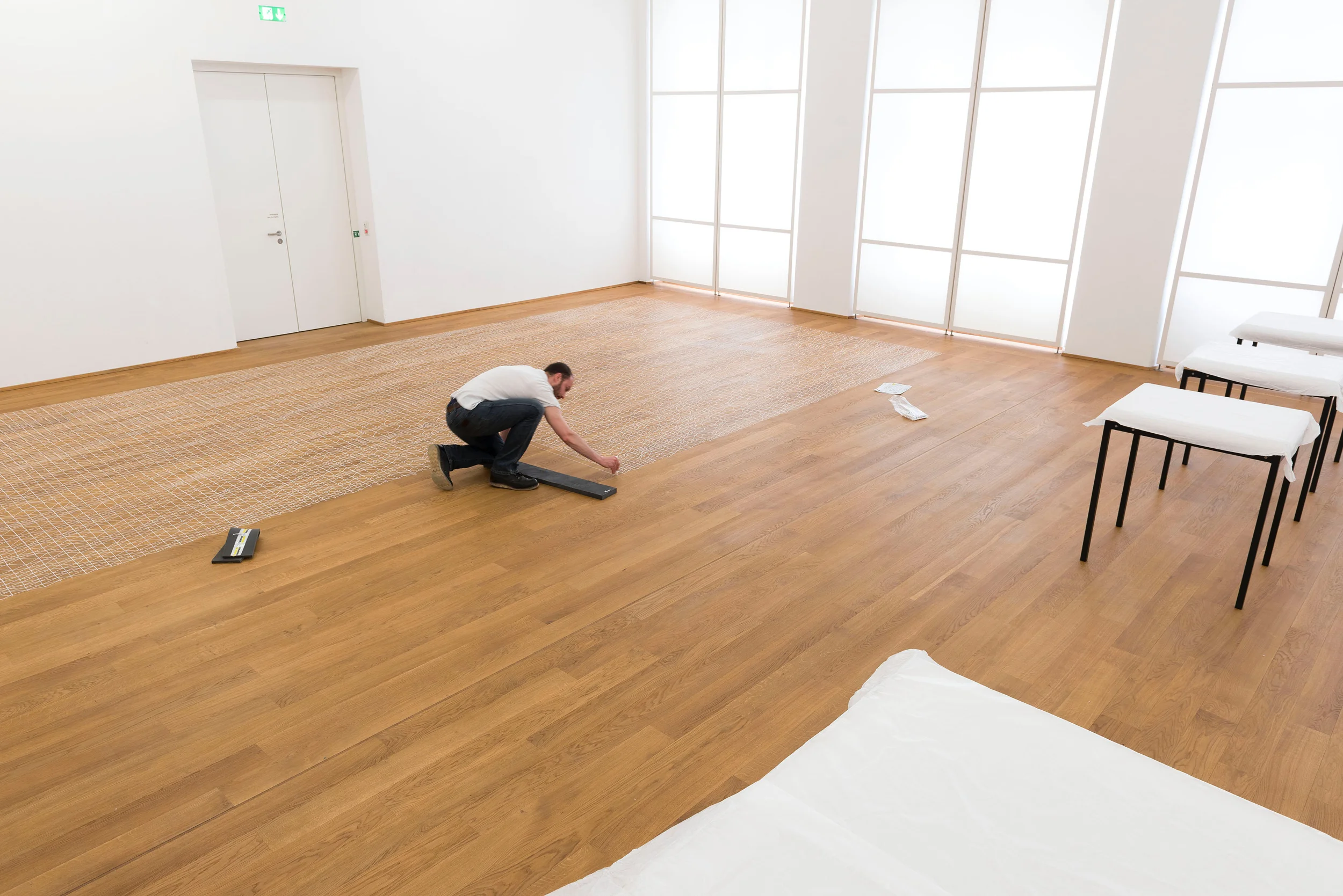 Site-specific drawing at Museum Wiesbaden