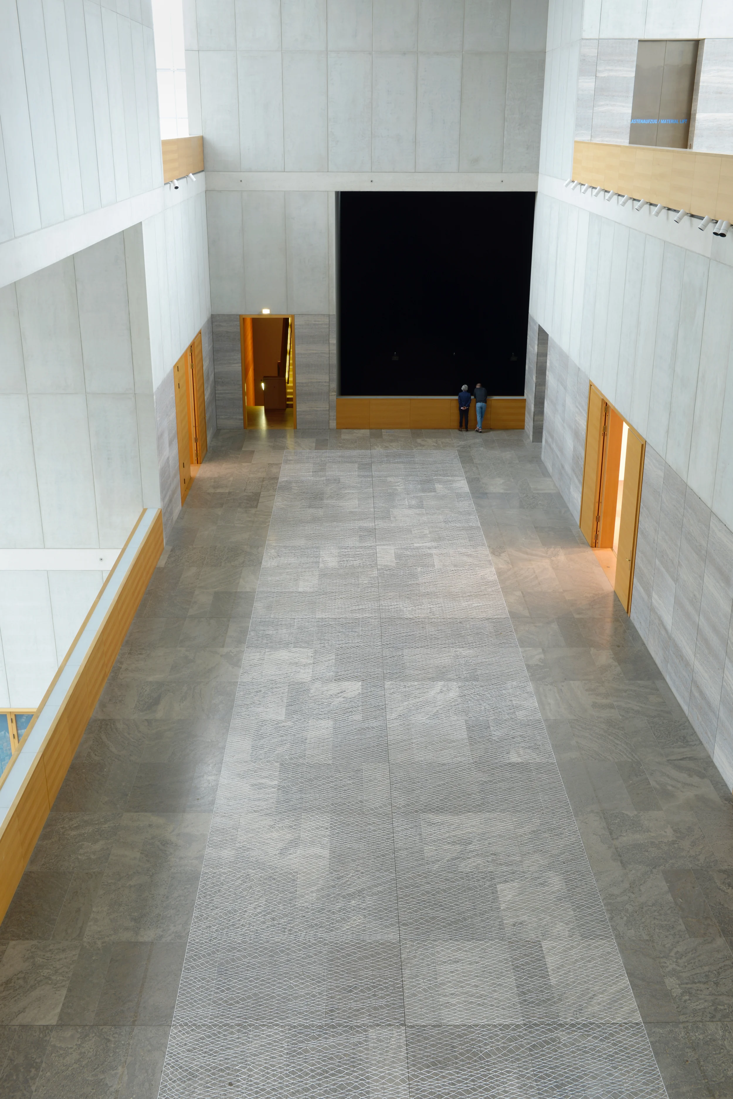 Site-specific drawing at the Museum of Fine Arts Leipzig