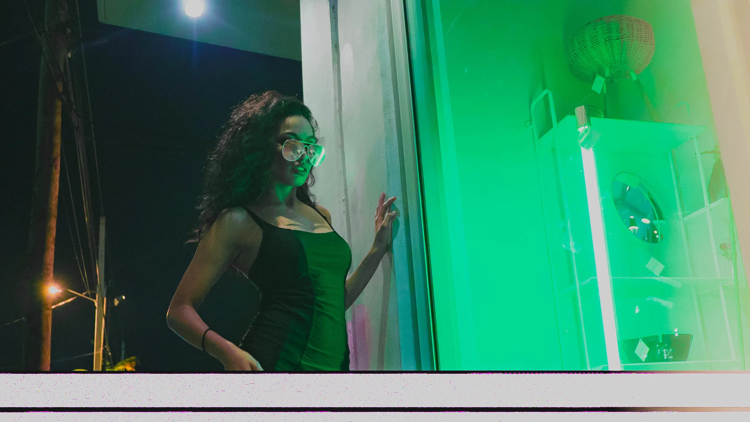 GREEN.jpg