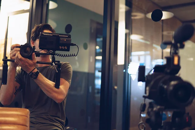 CAMERA 2.jpg