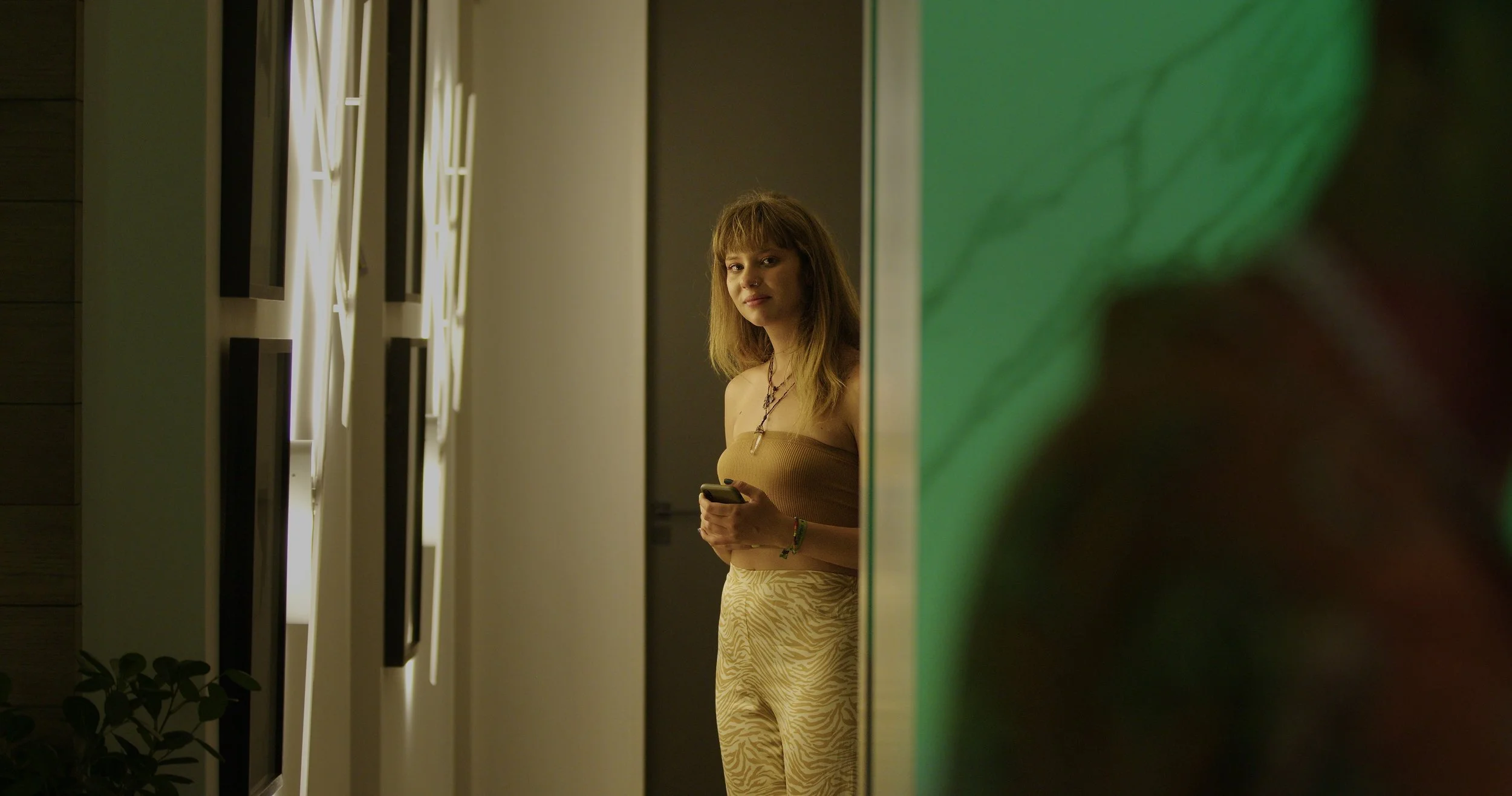 Wild Ginger_Picture Lock_Final Conform_v2.00_07_28_06.Still022.jpg