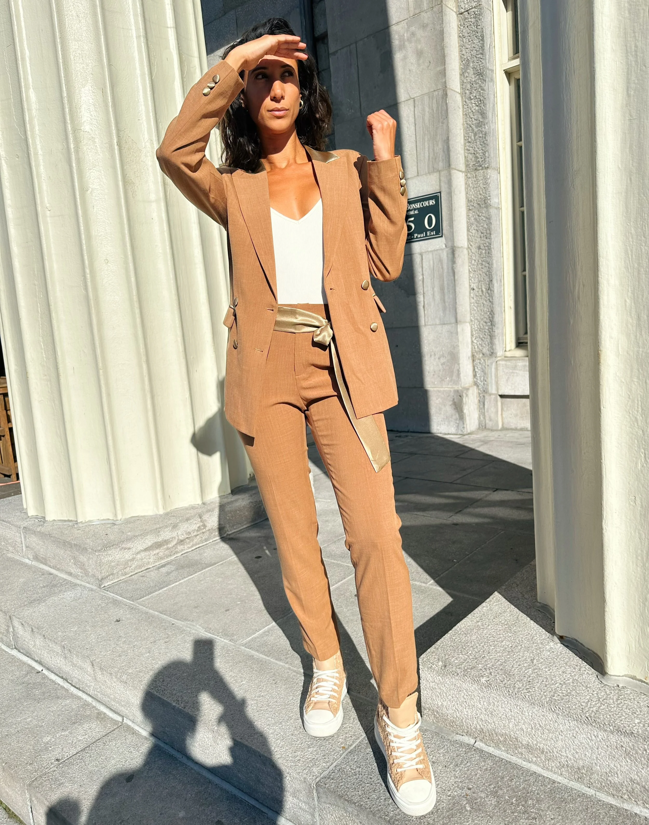 Le pantalon GOLDEN HOURE