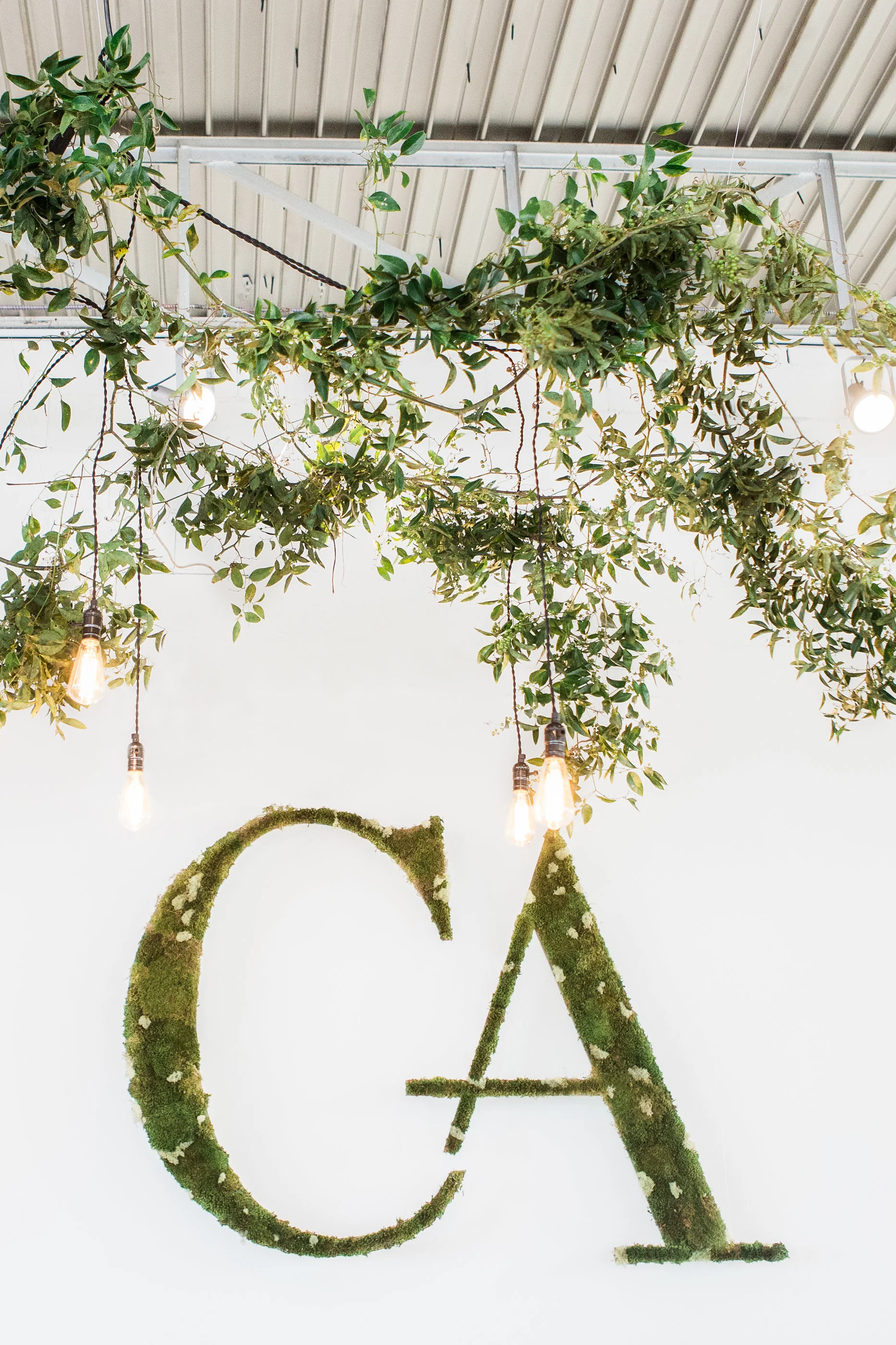 Cara'sDetailswedding-35.jpg