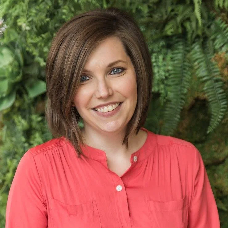 Lead makeup artist Kara Reade Gomez shares her secrets for makeup & hair!